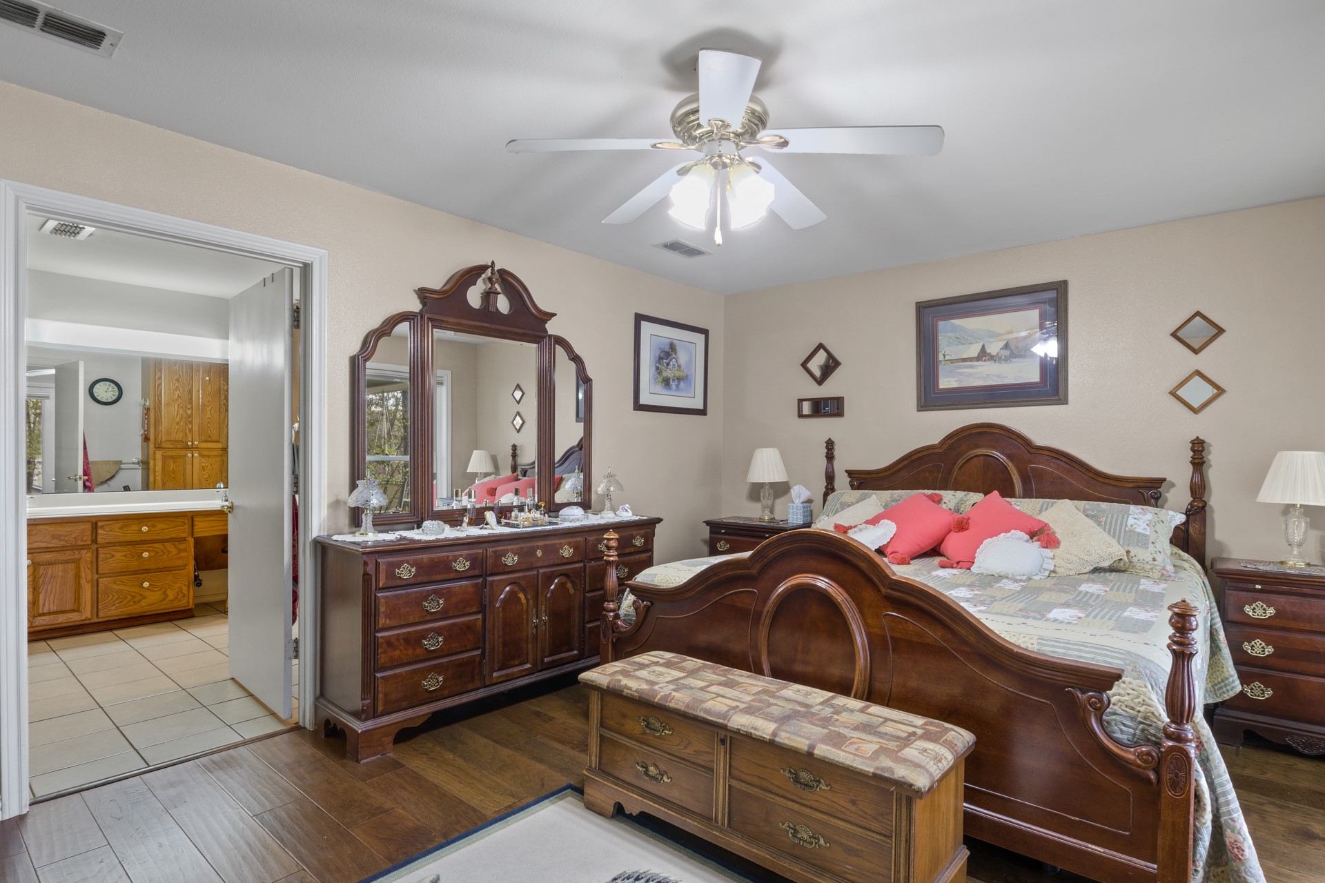 190 County Road 2452