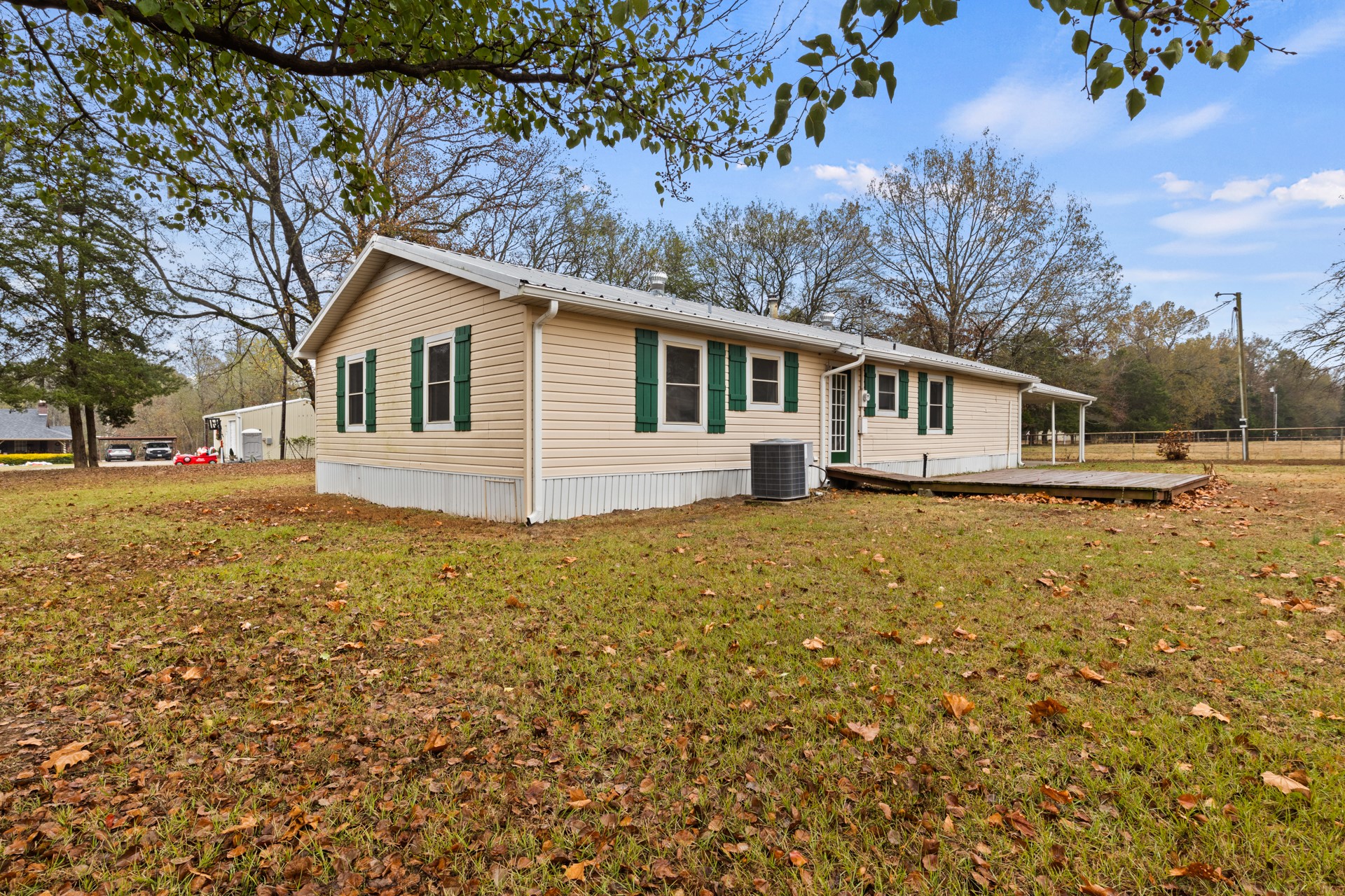 2638 SE County Road 4115