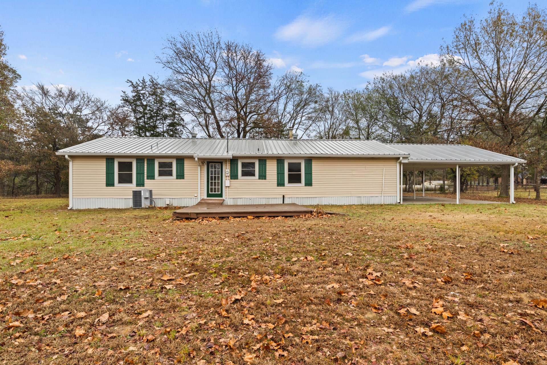 2638 SE County Road 4115