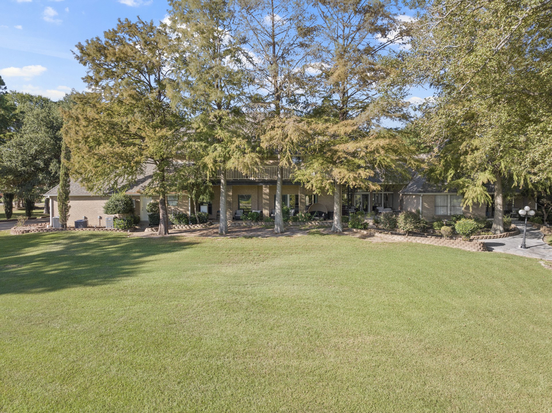 201 Country Club Drive