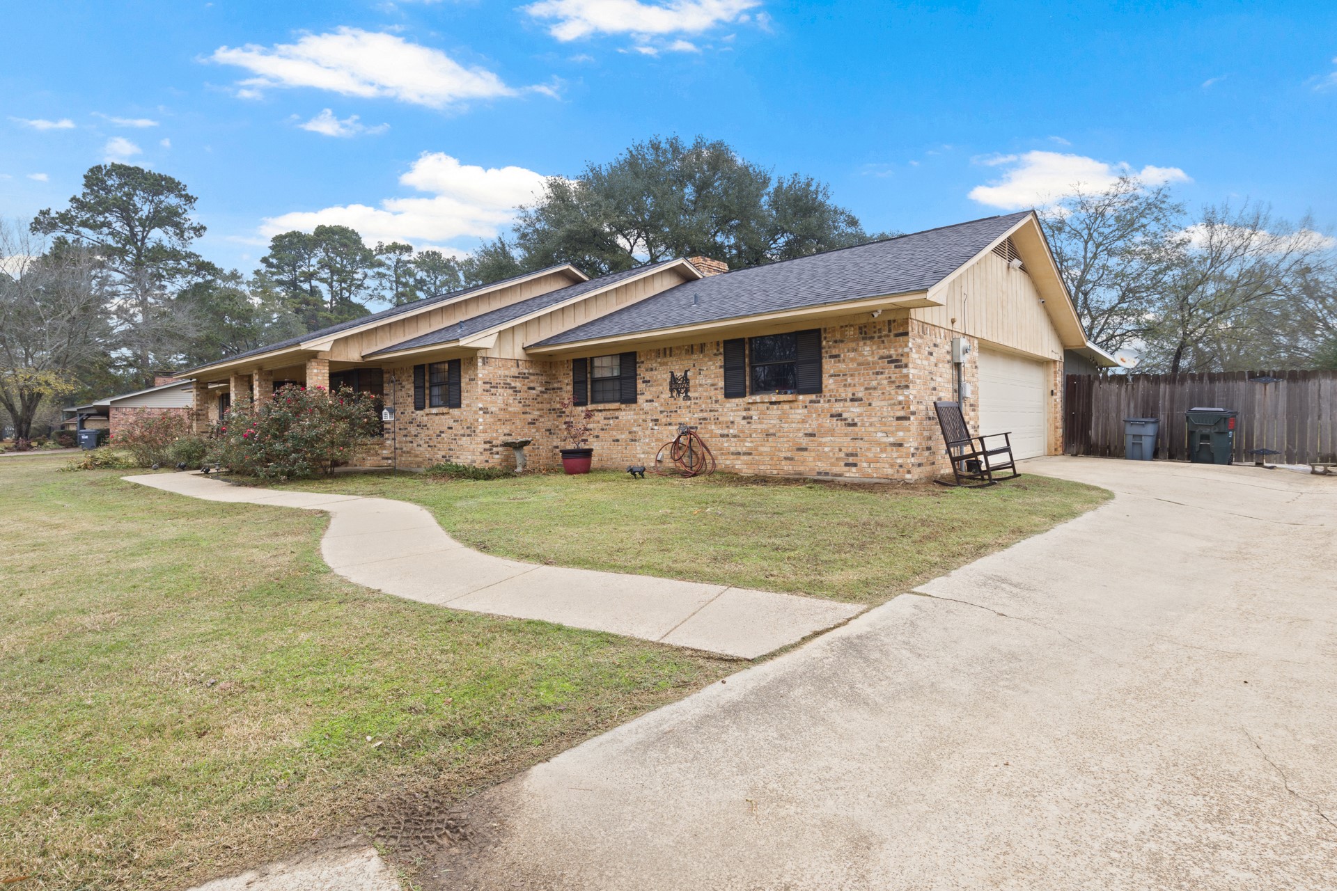 195 County Road 4164