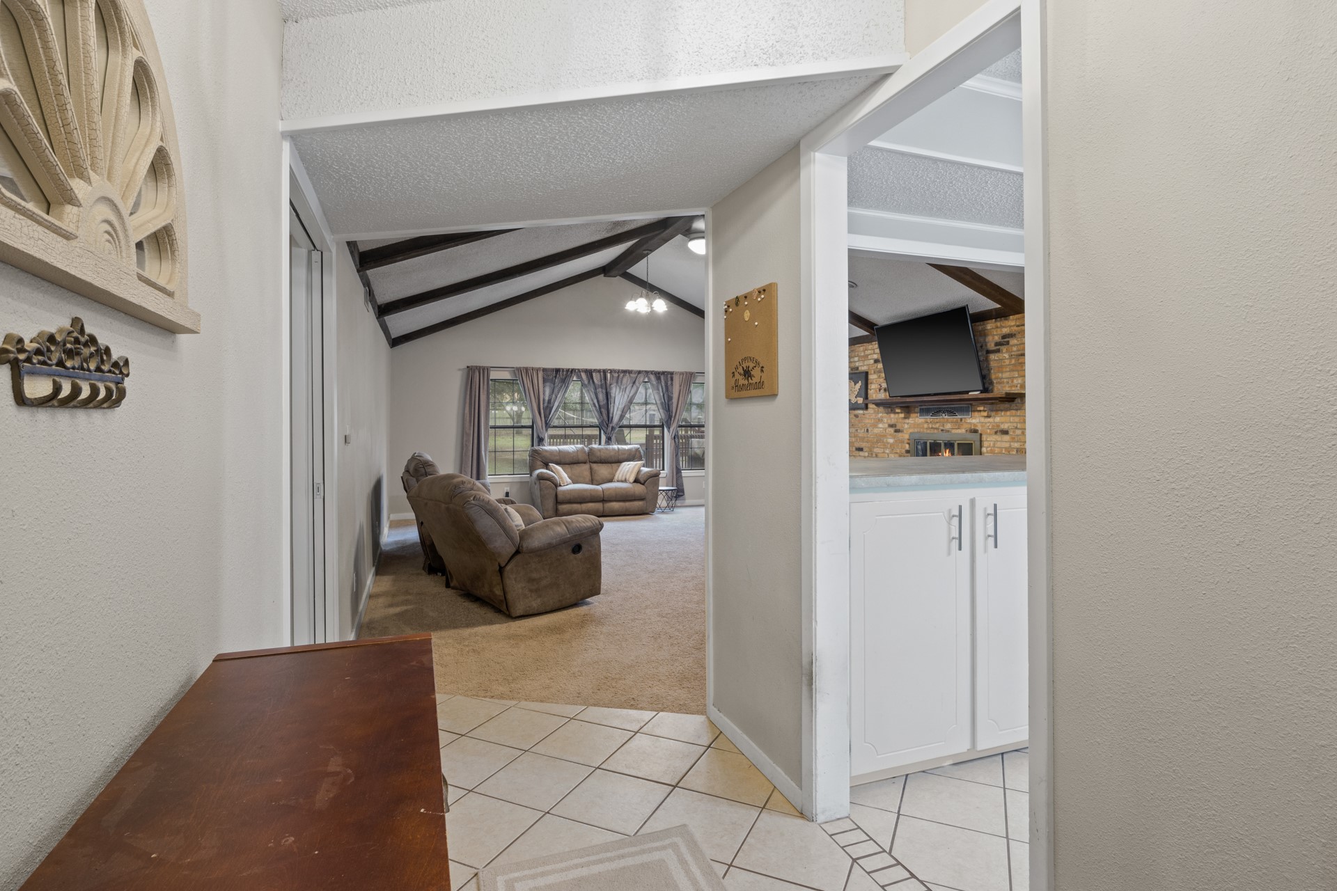 195 County Road 4164