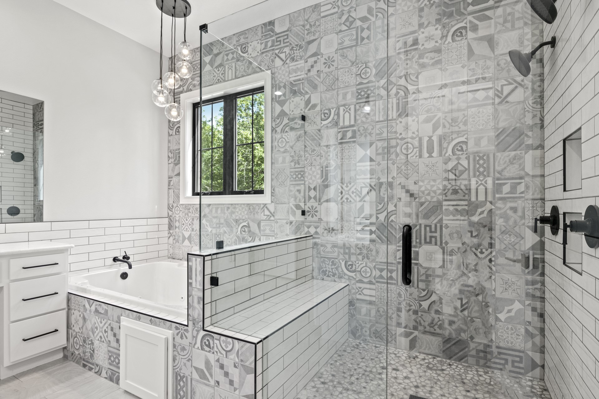 1013 County Road 4420