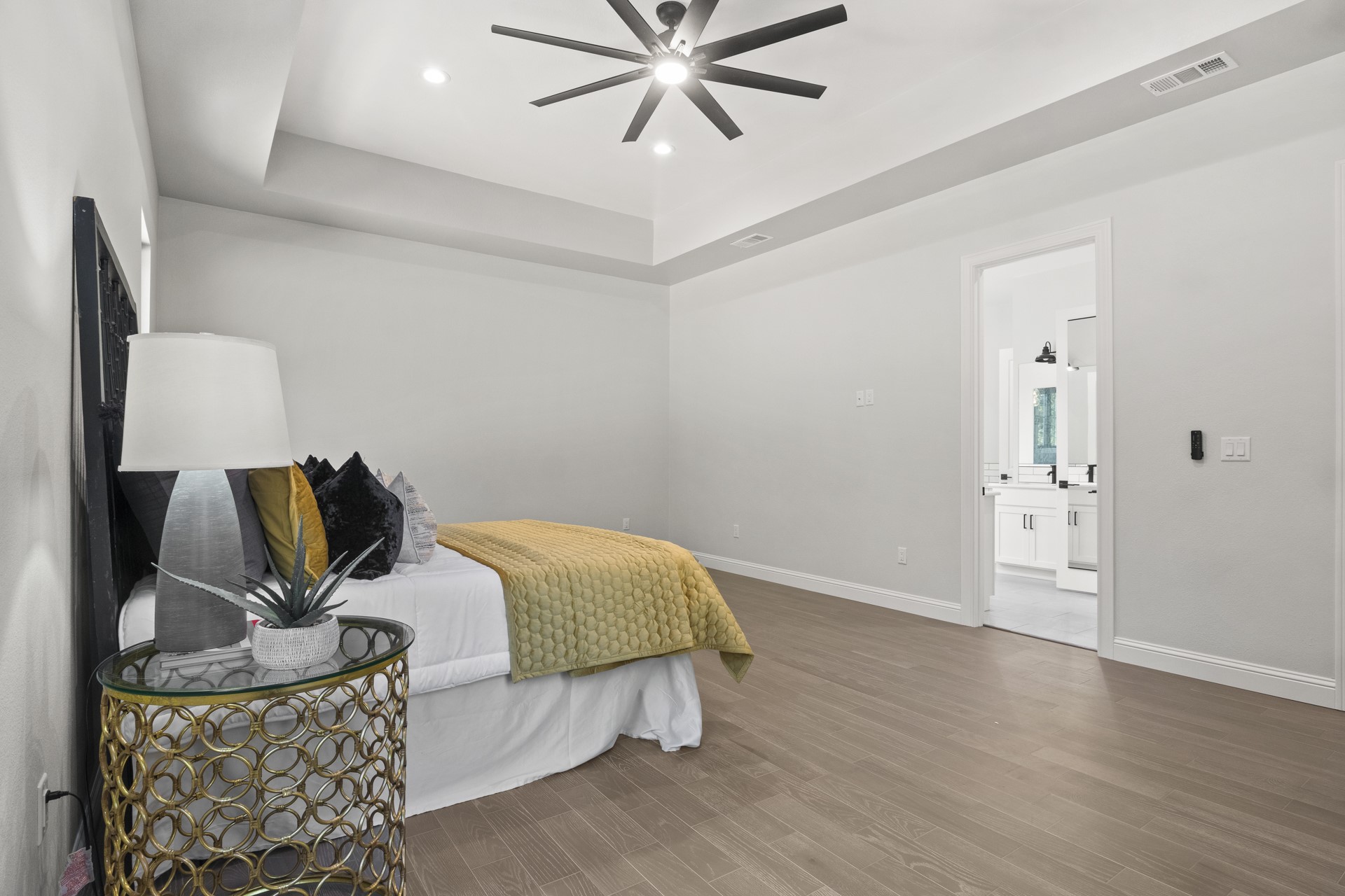 1013 County Road 4420