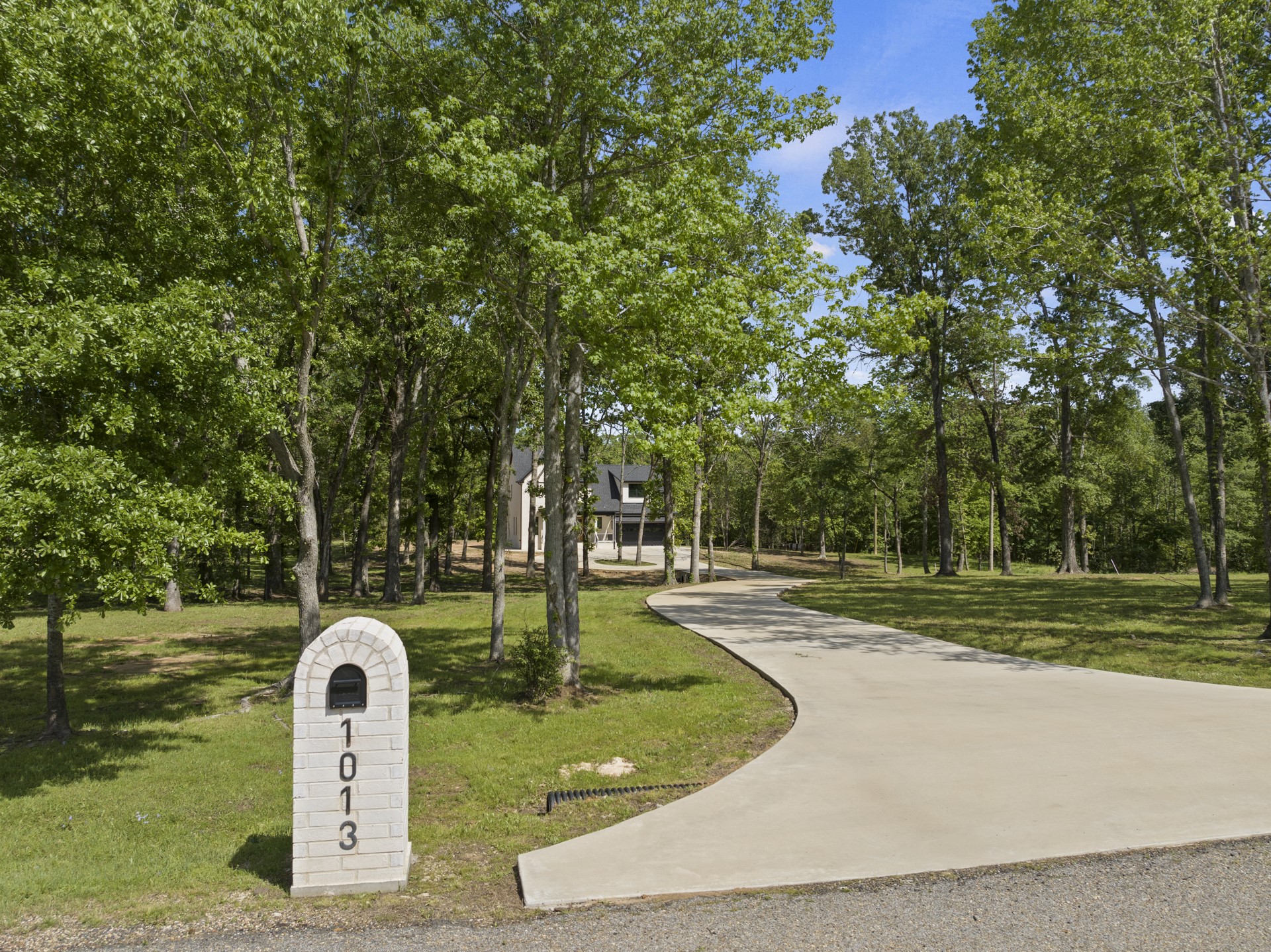 1013 County Road 4420