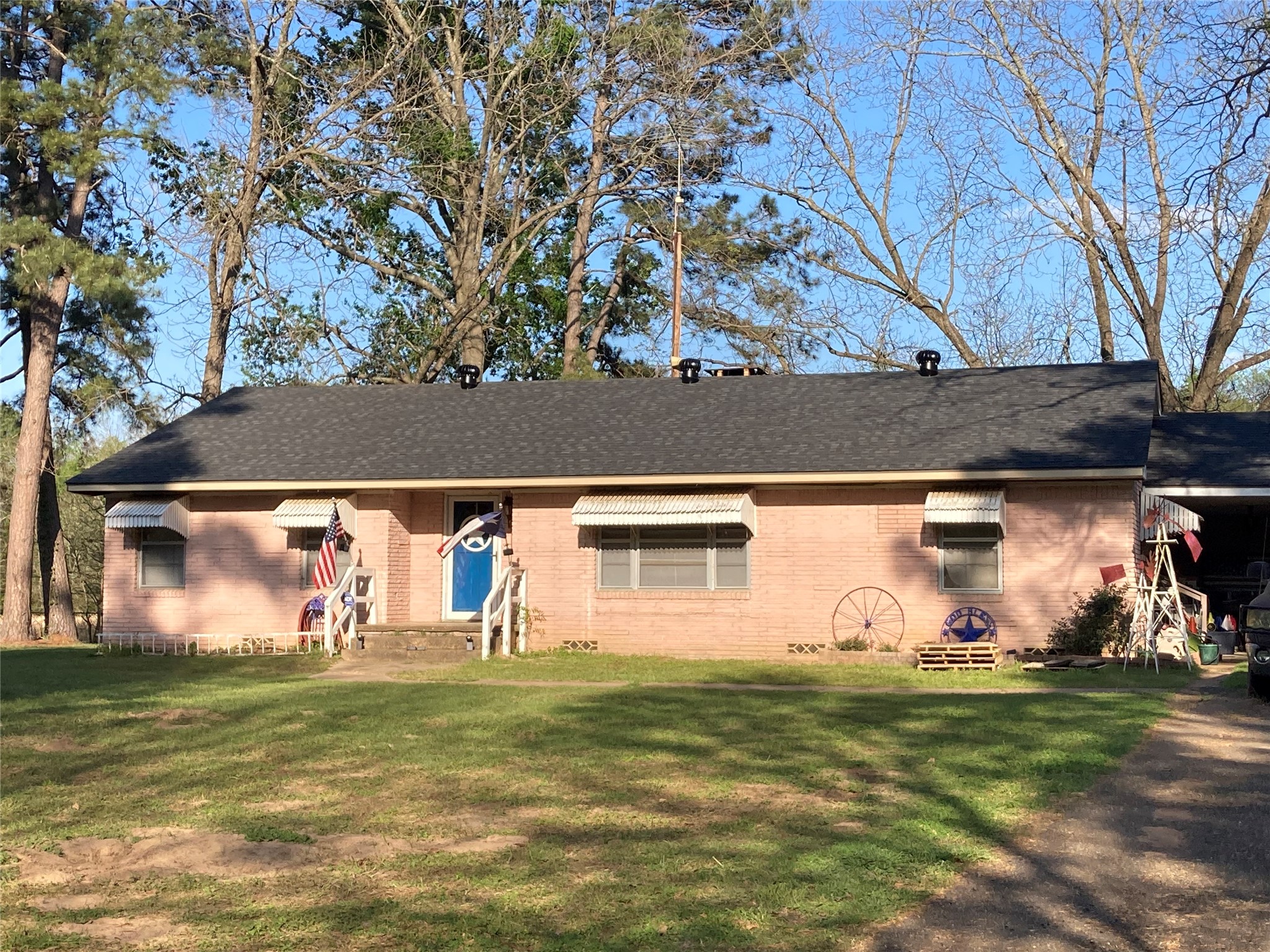 431 County Road 2715