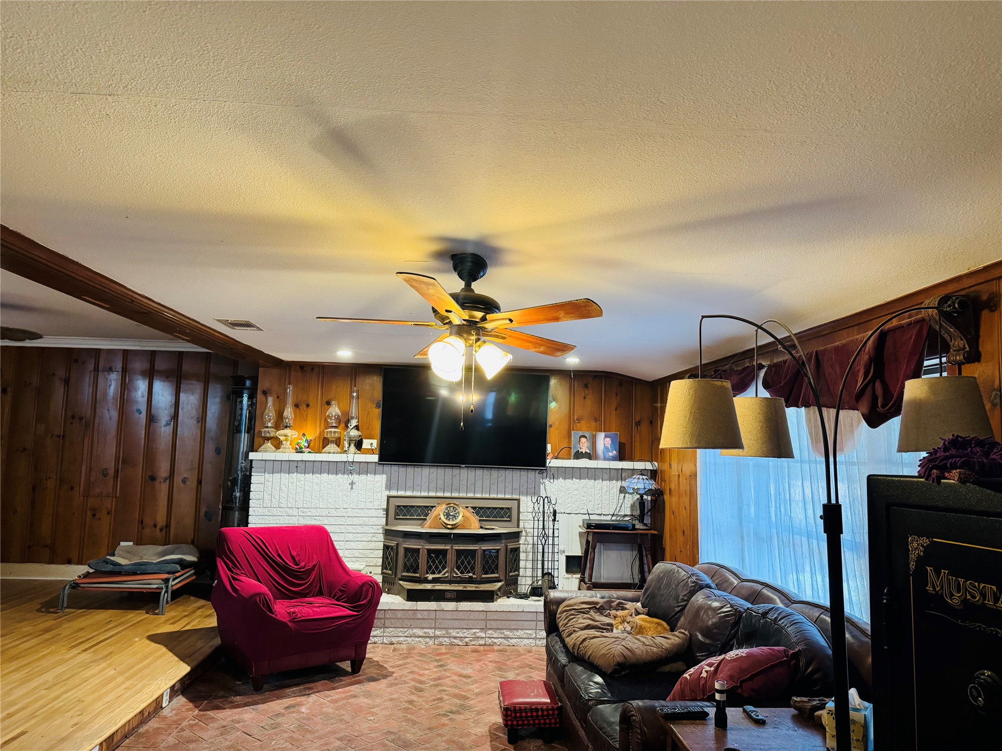 431 County Road 2715