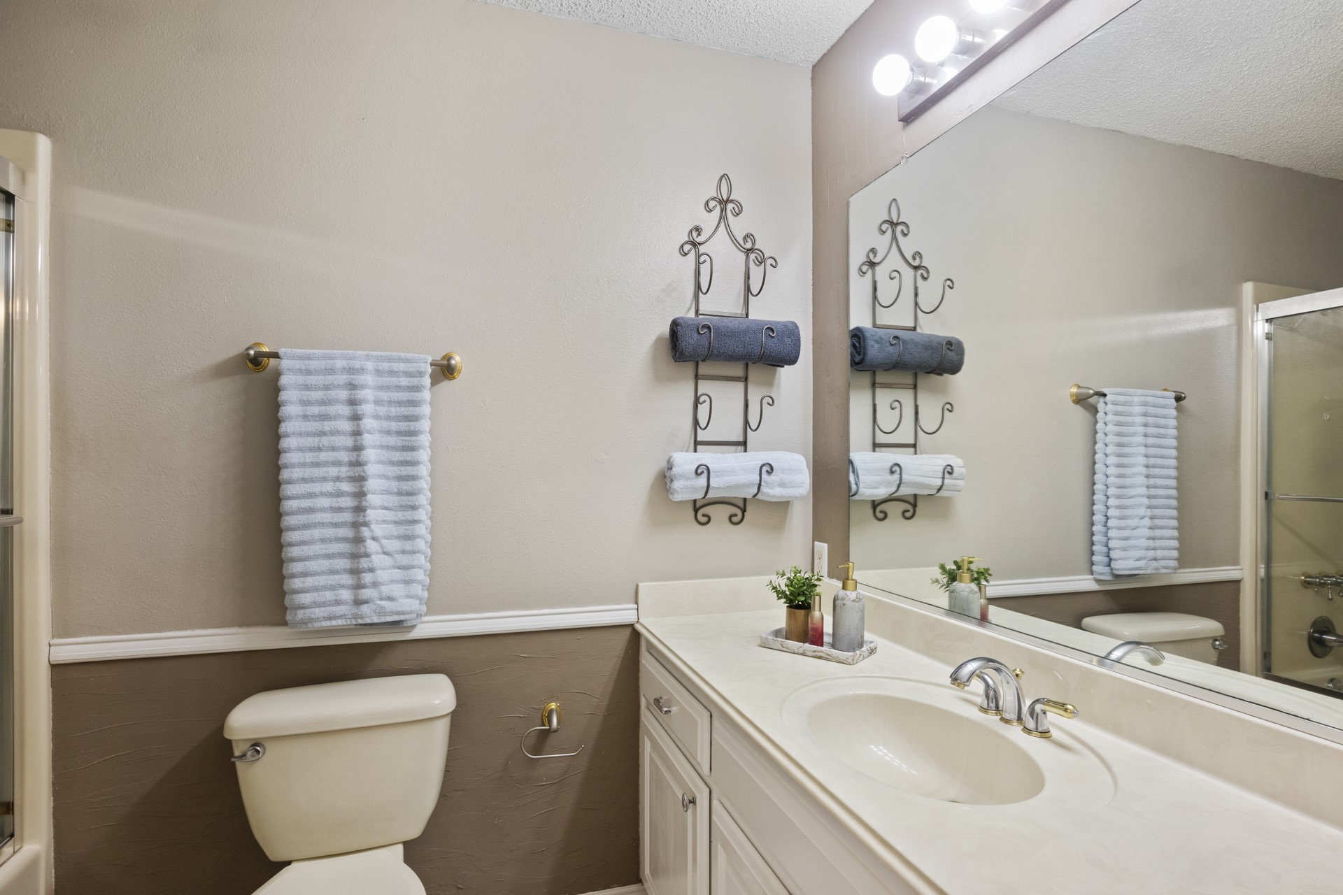 1881 SW County Road 3090