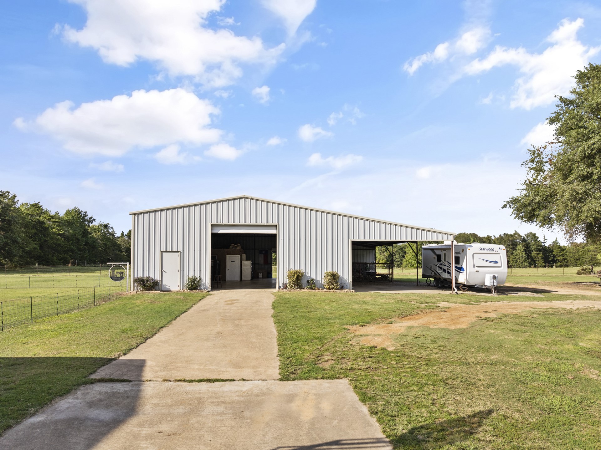 1881 SW County Road 3090