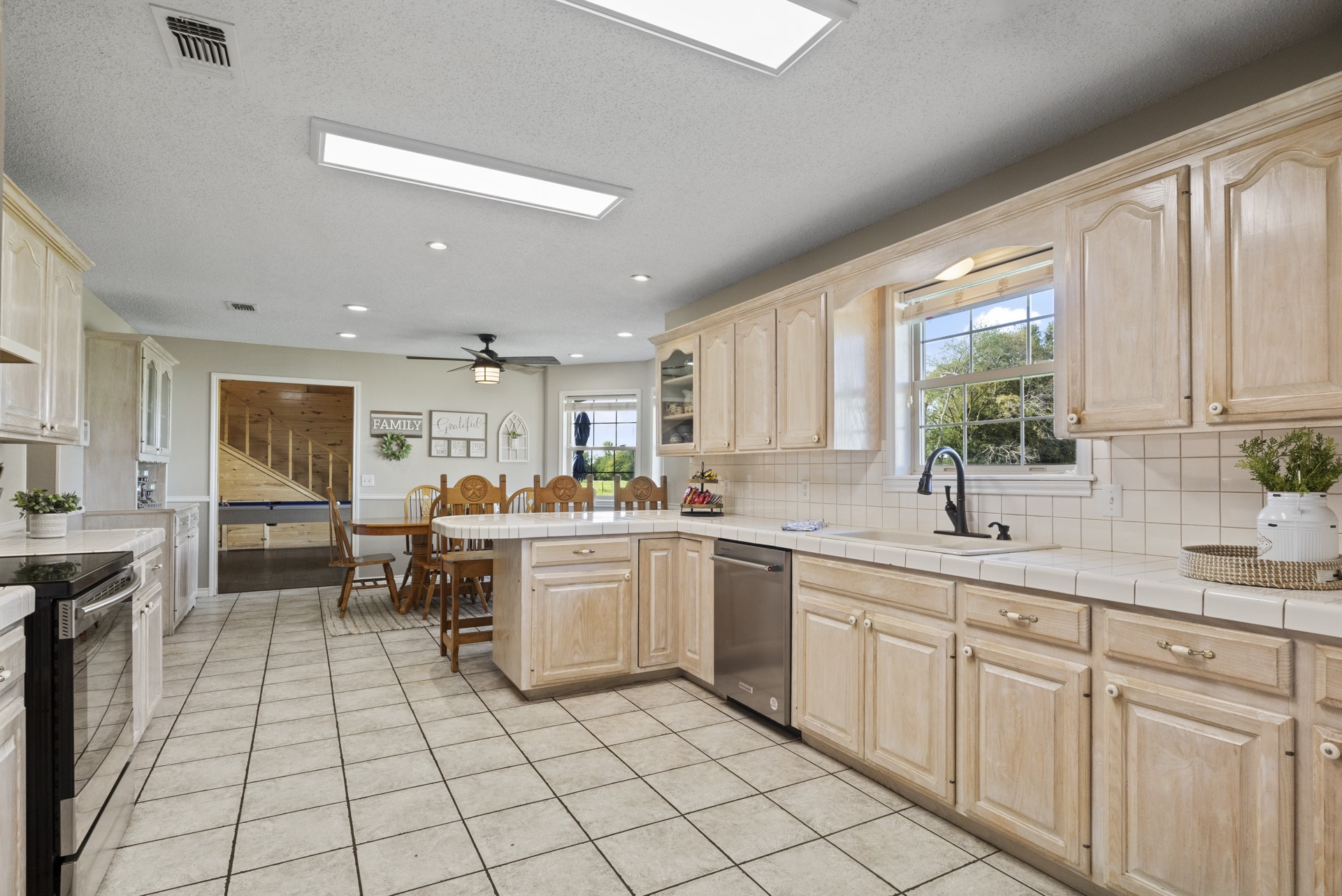 1881 SW County Road 3090