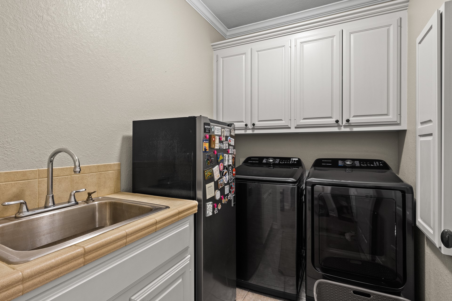 75 Private Road 4208