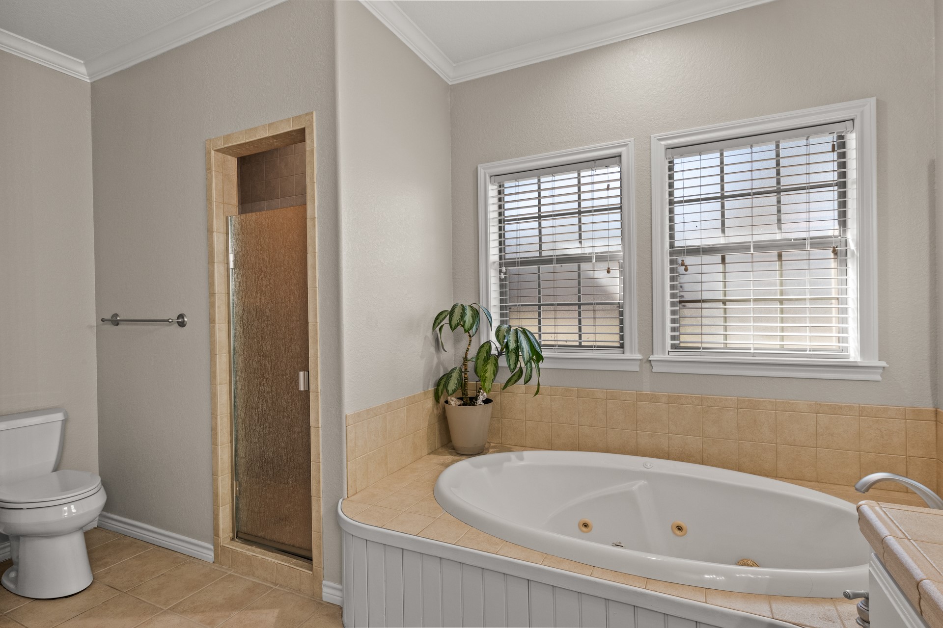 75 Private Road 4208