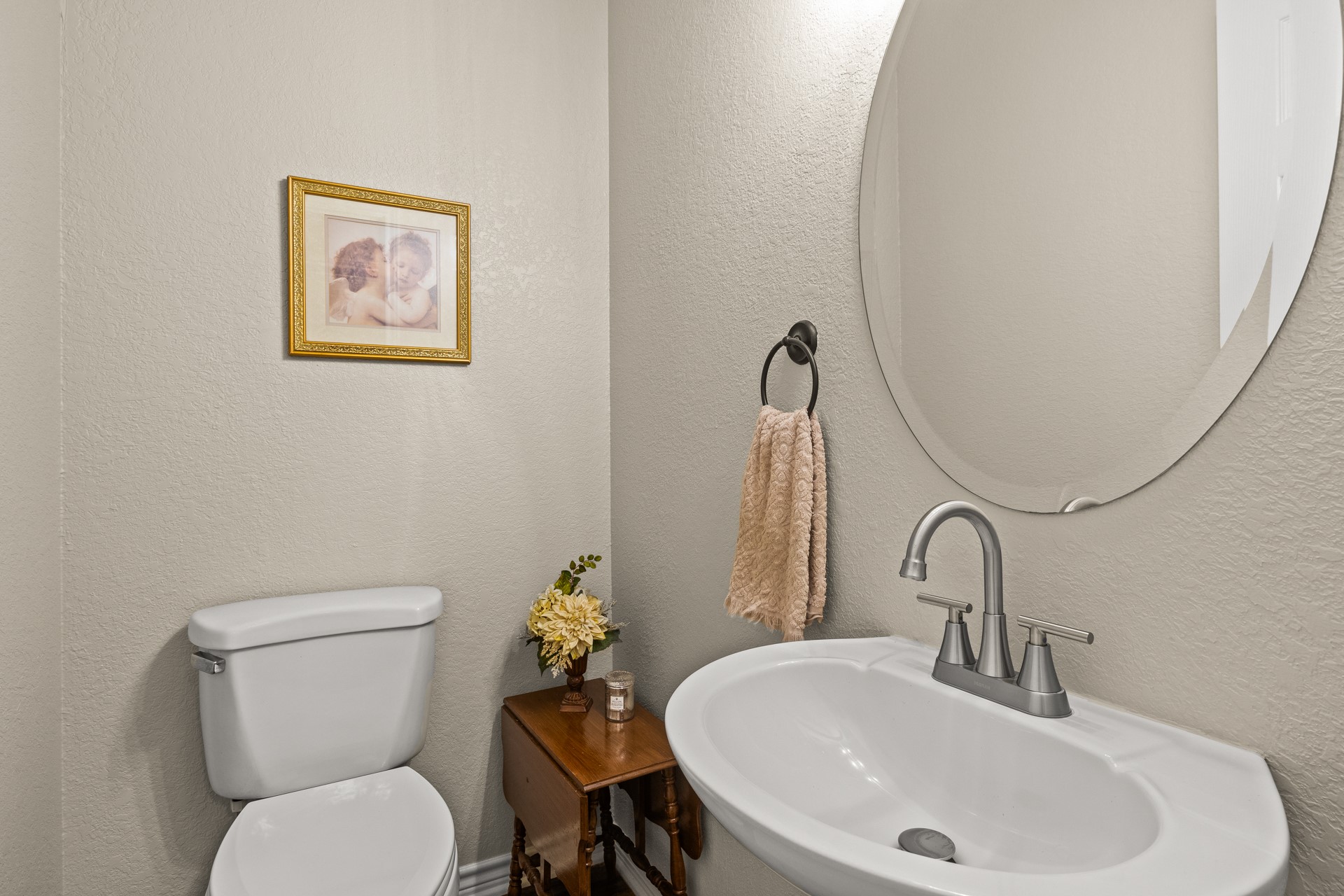 75 Private Road 4208