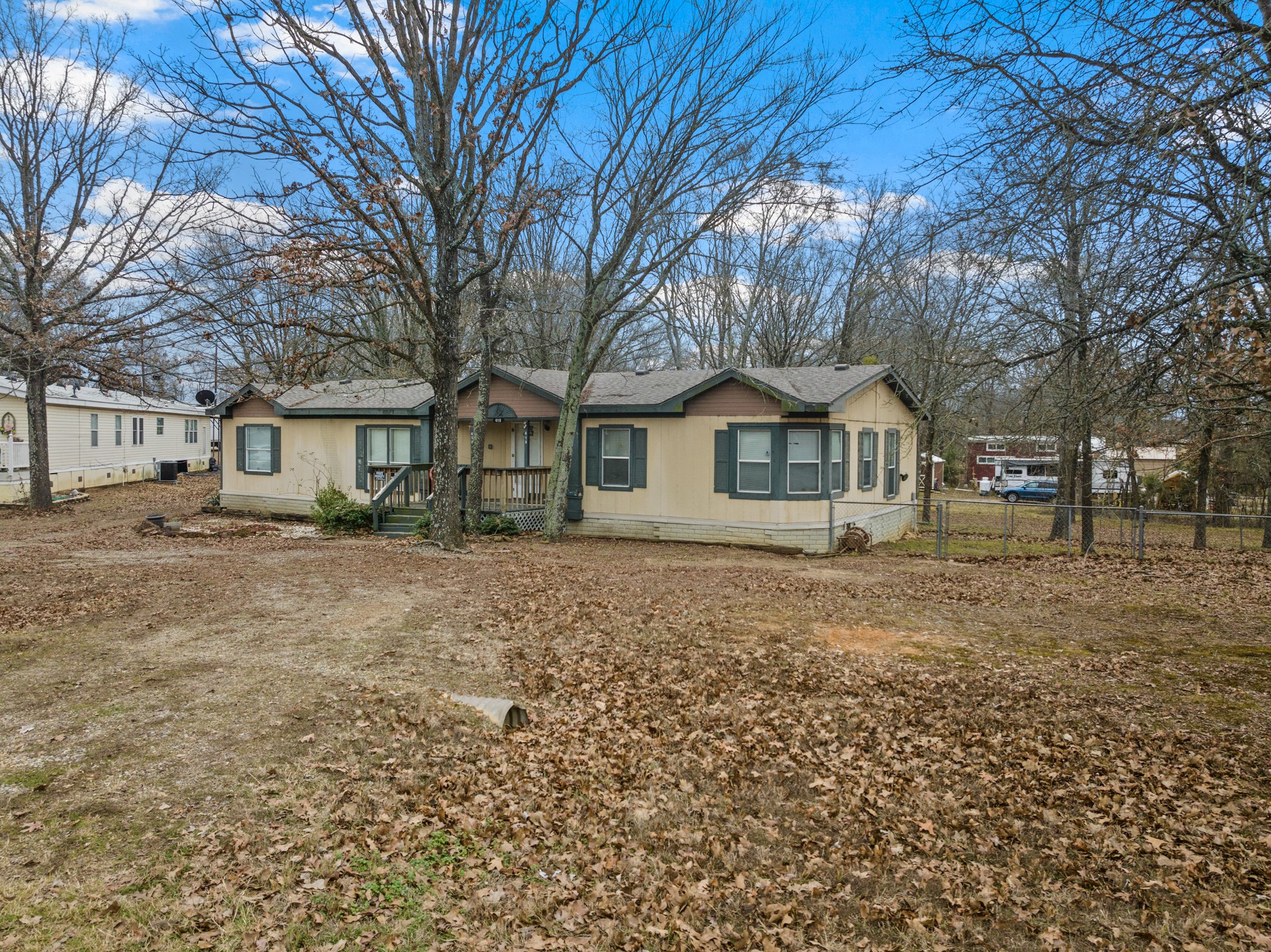 418 Broken Bow