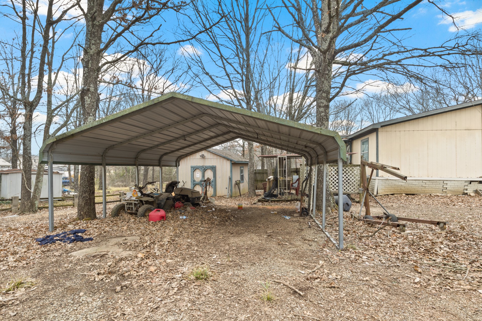 418 Broken Bow
