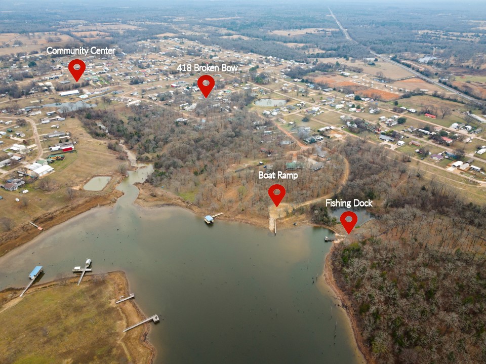 418 Broken Bow
