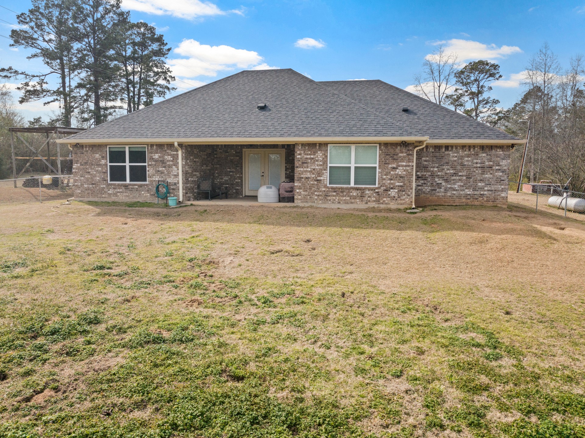 691 COUNTY ROAD 1464