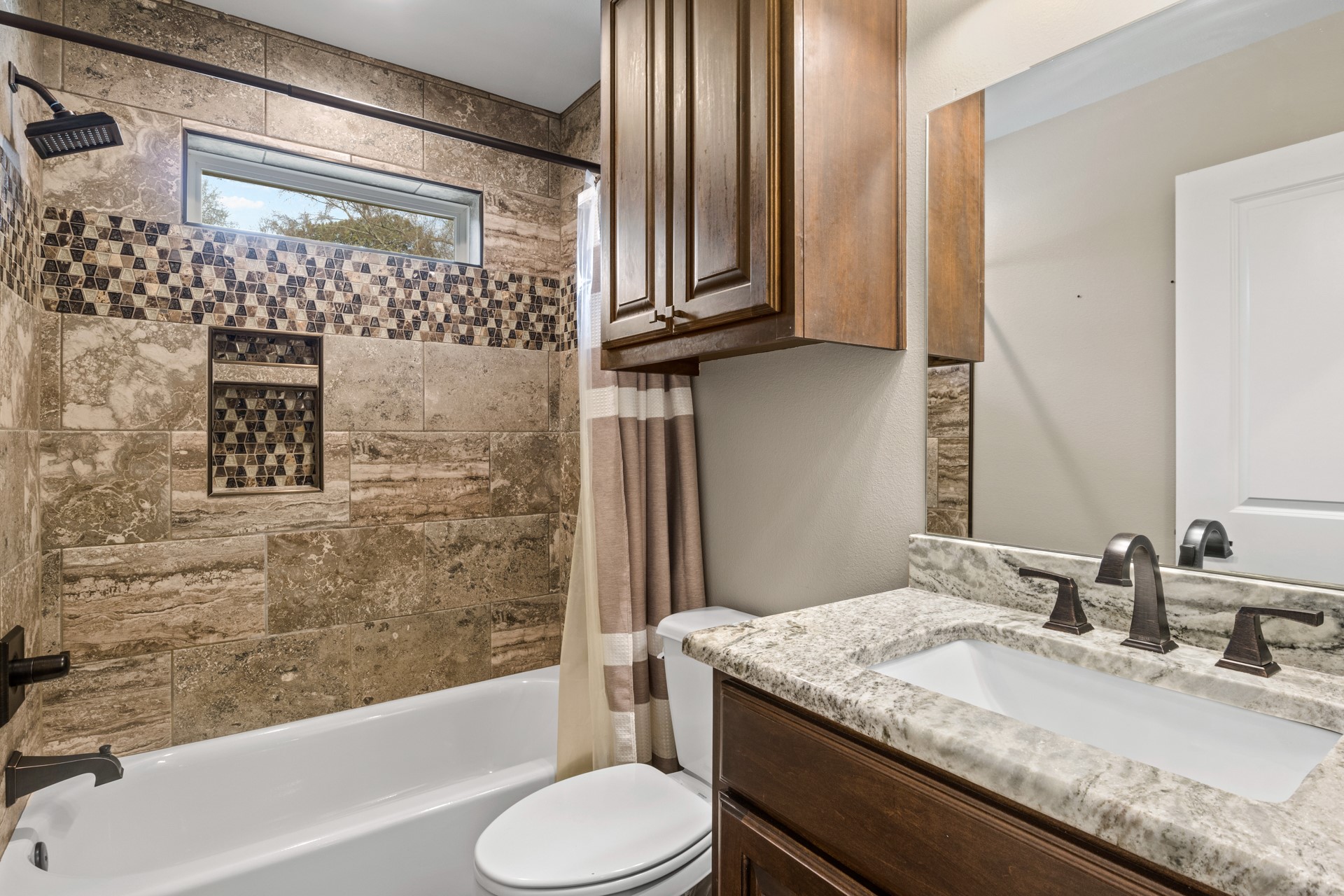 691 COUNTY ROAD 1464