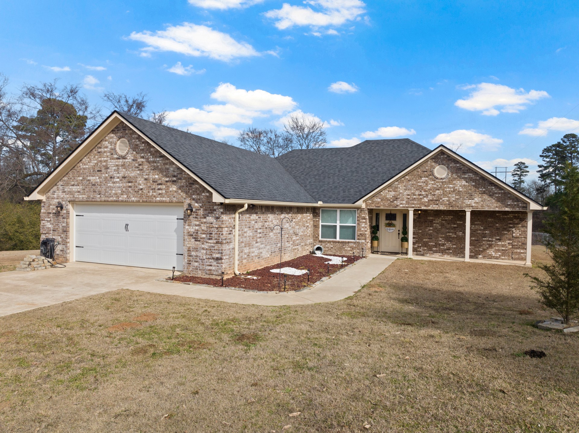 691 COUNTY ROAD 1464