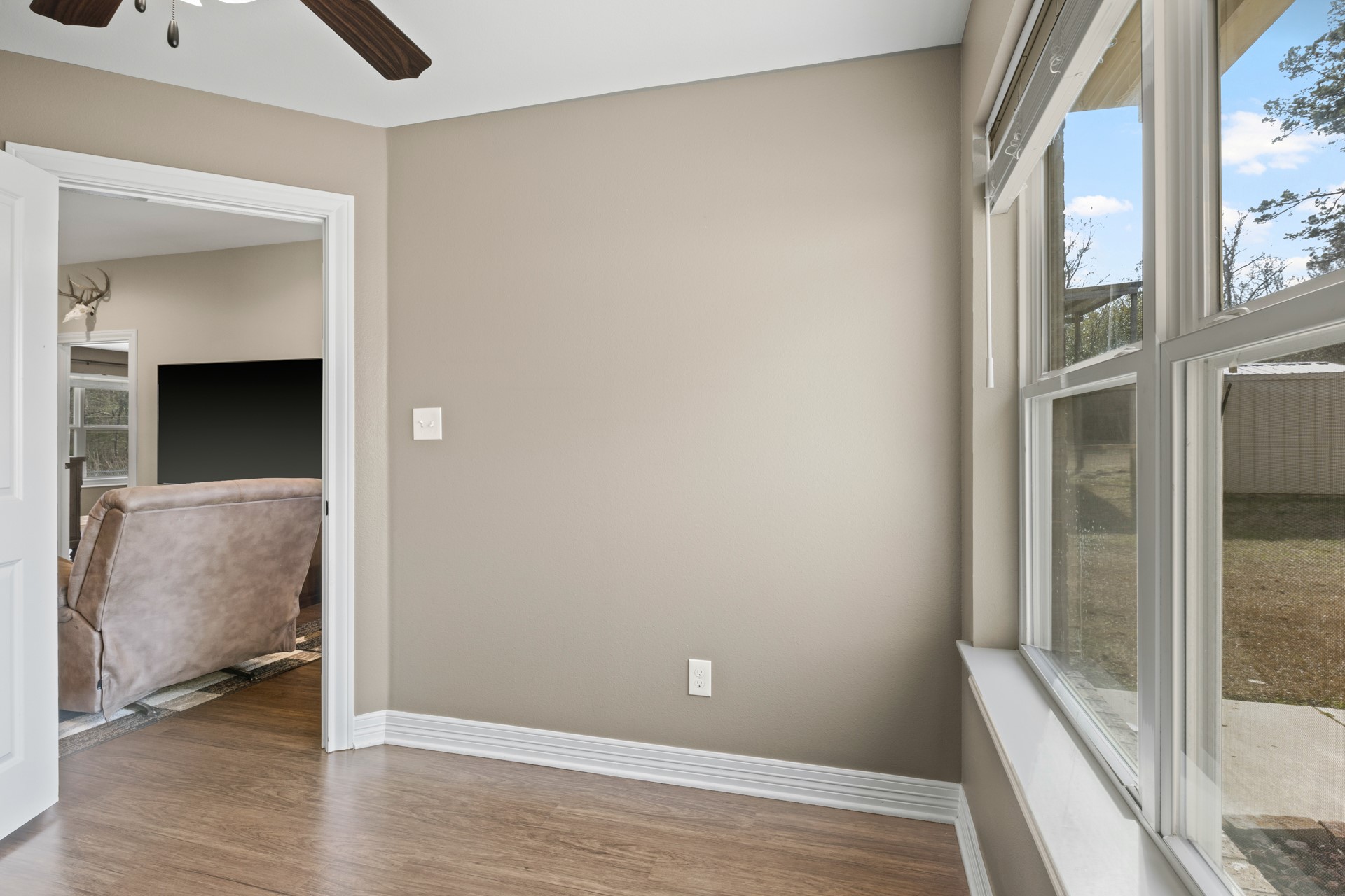 691 COUNTY ROAD 1464