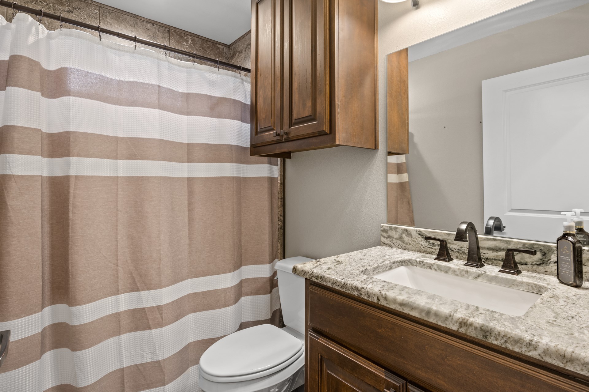 691 COUNTY ROAD 1464