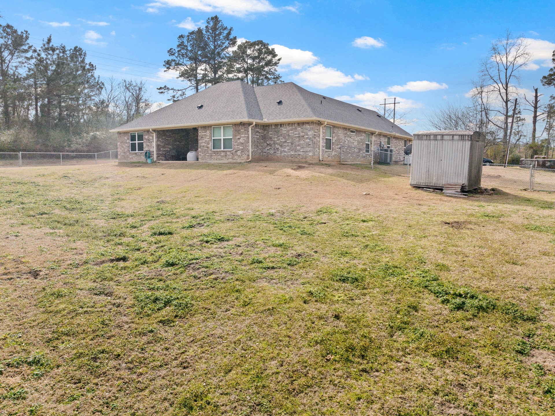 691 COUNTY ROAD 1464