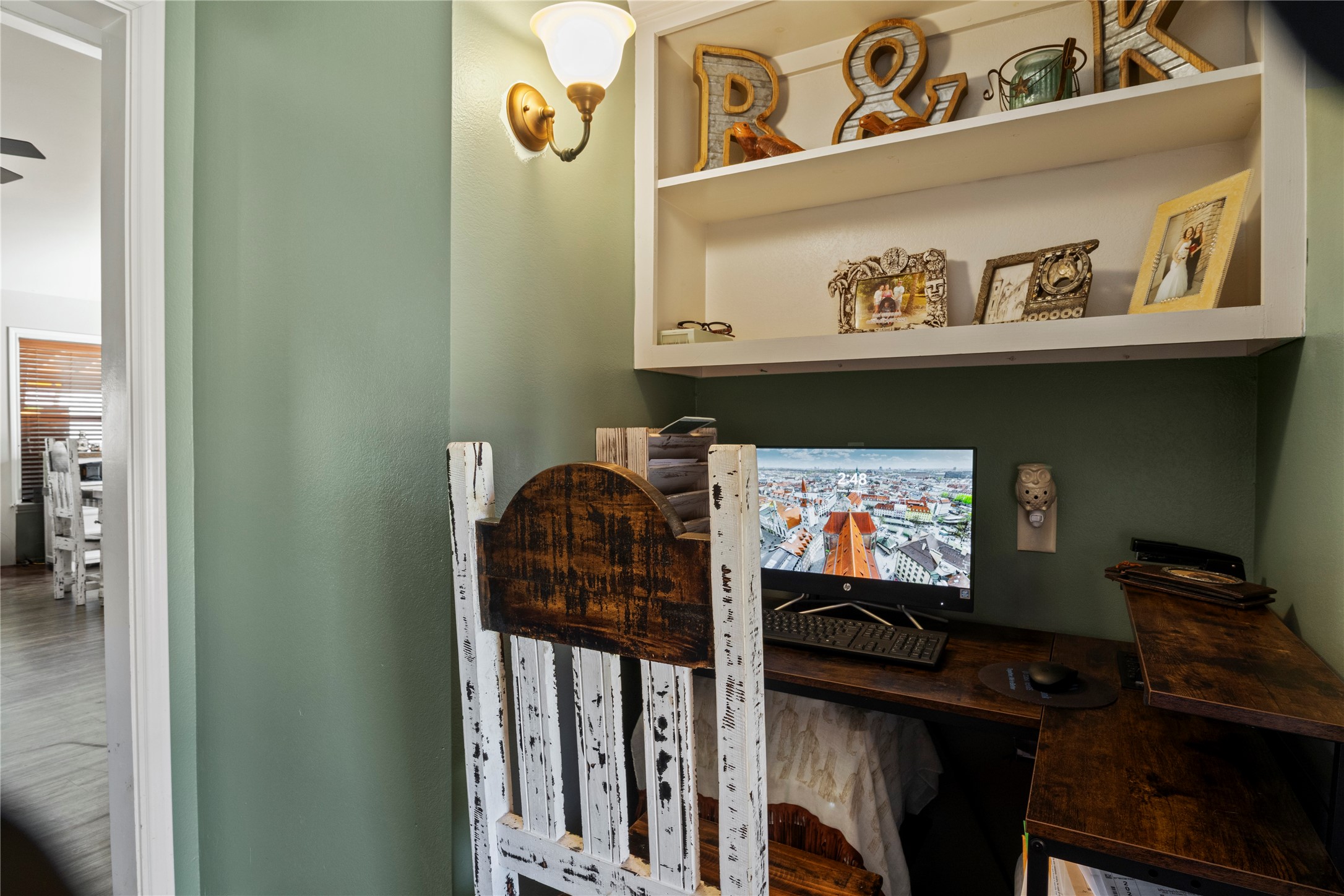 290 County Road 2220