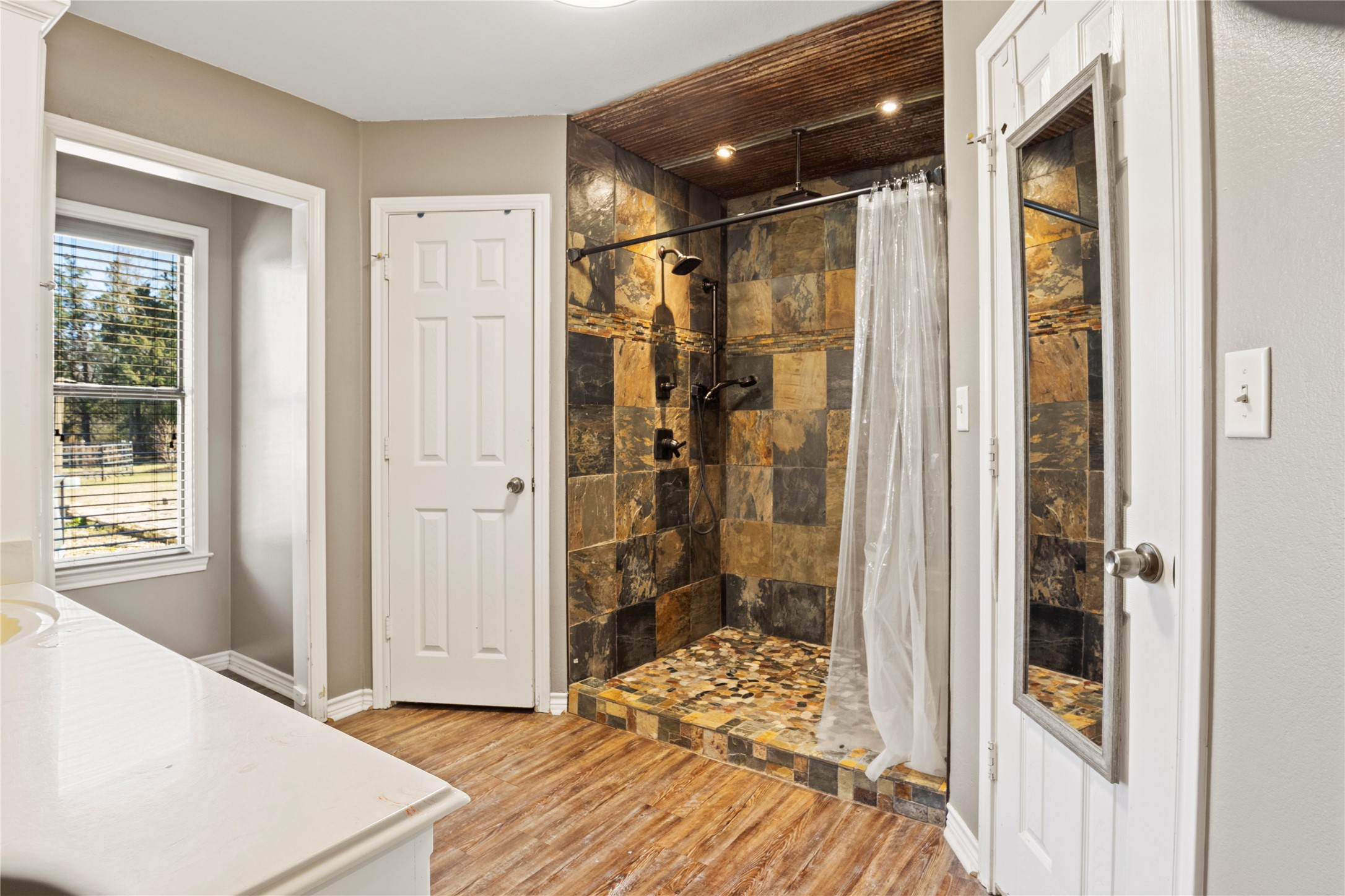 290 County Road 2220