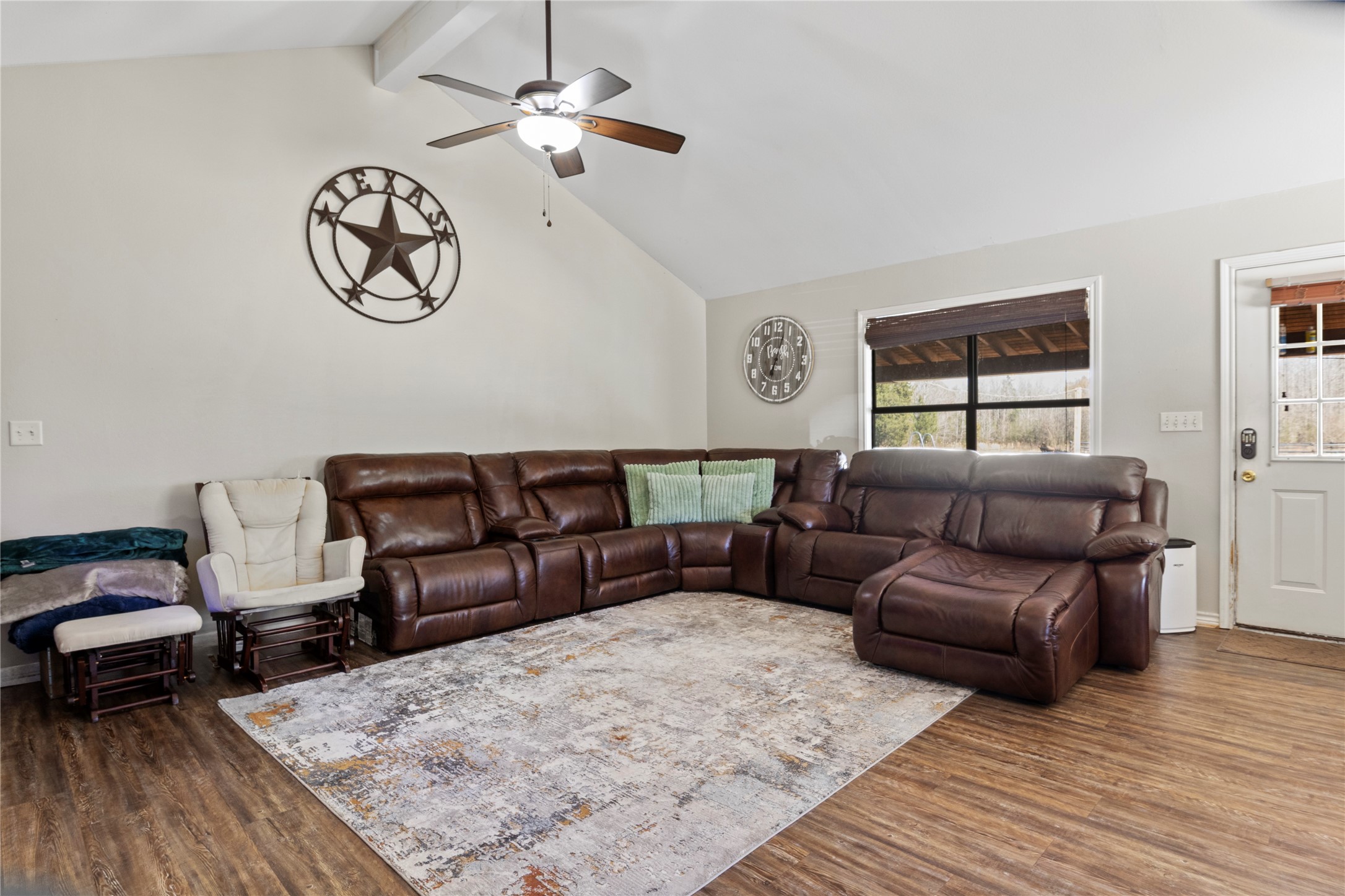 290 County Road 2220