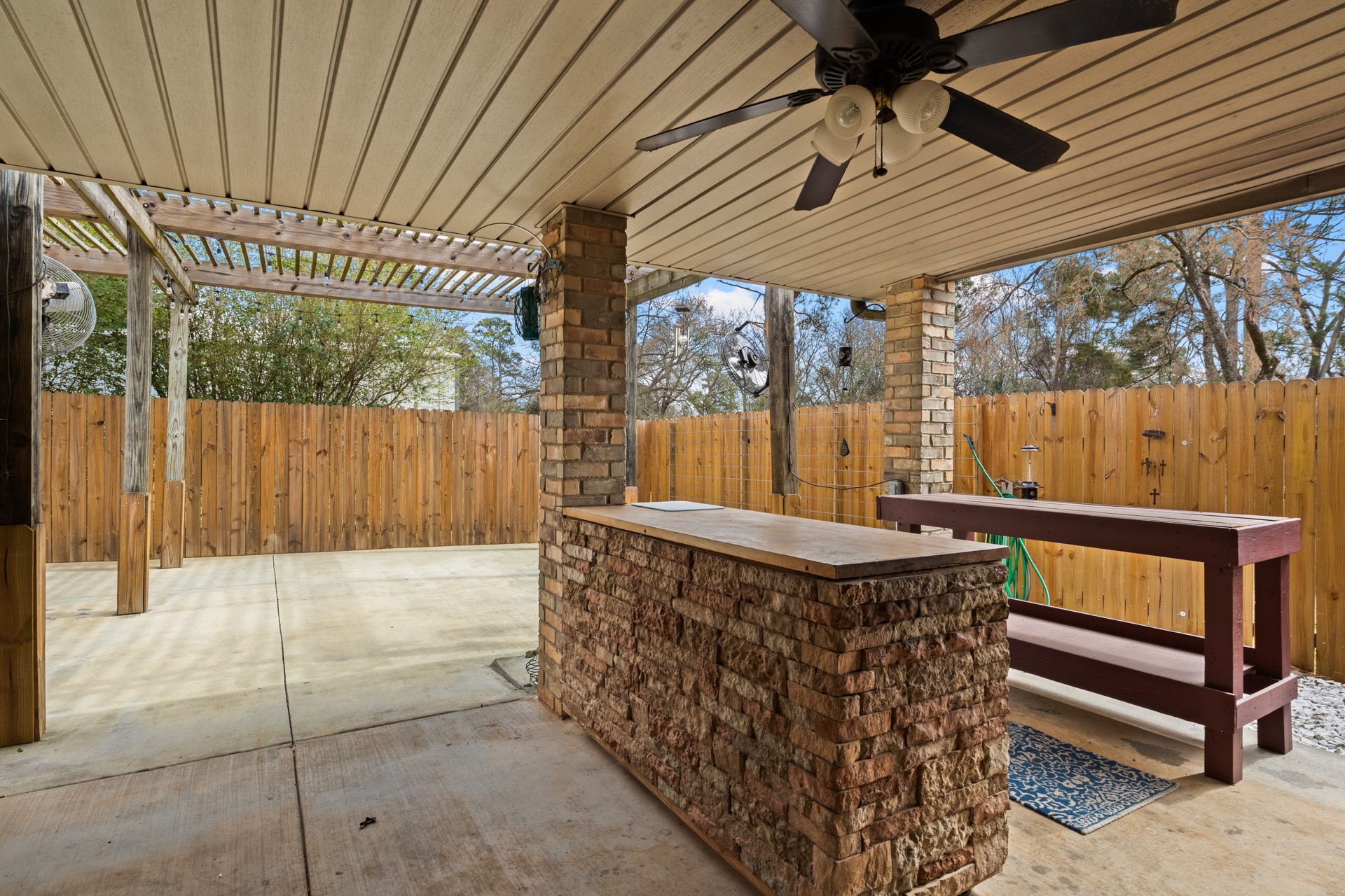 102 Dogwood Circle
