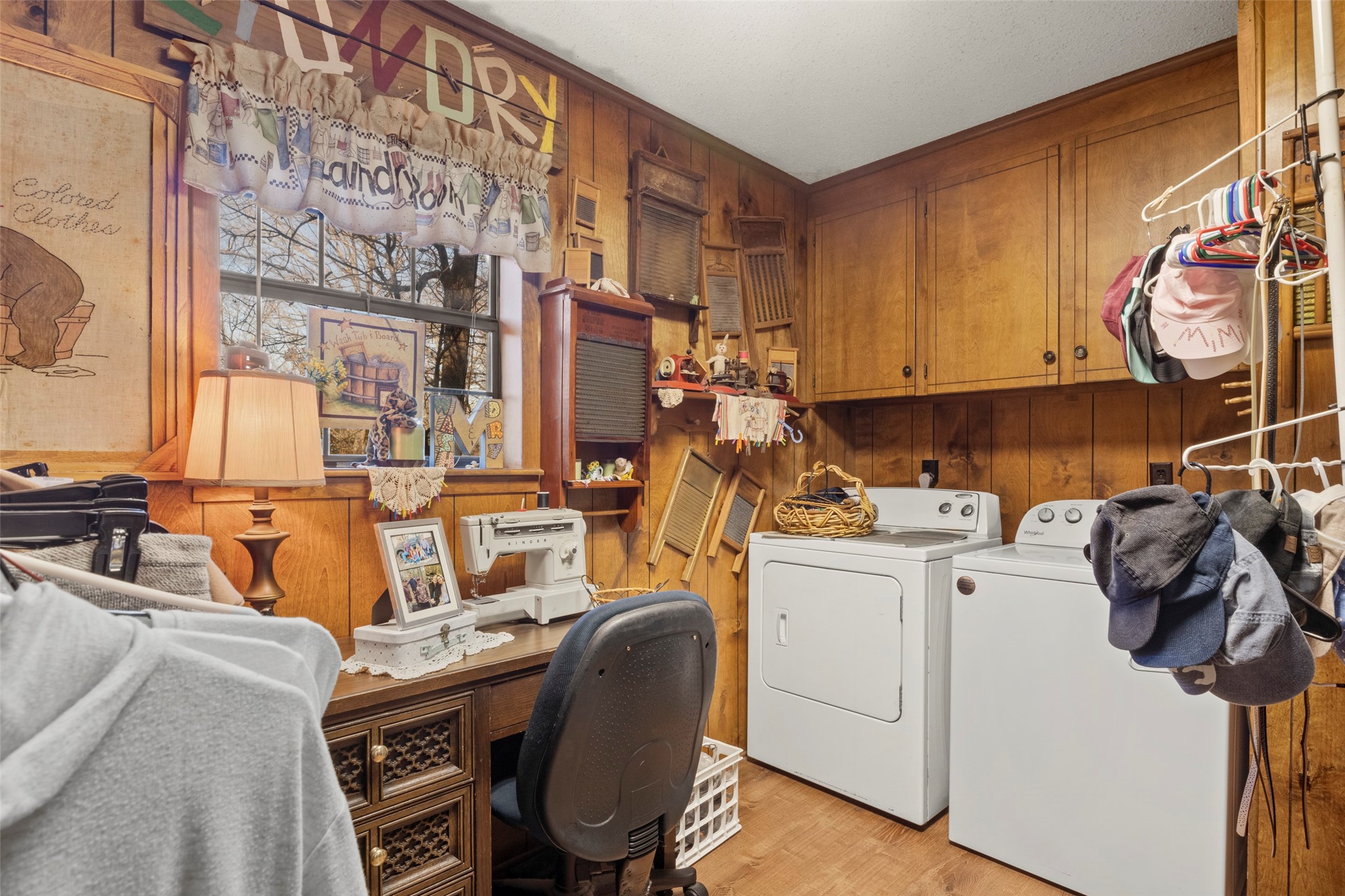 12869 US Highway 259 N