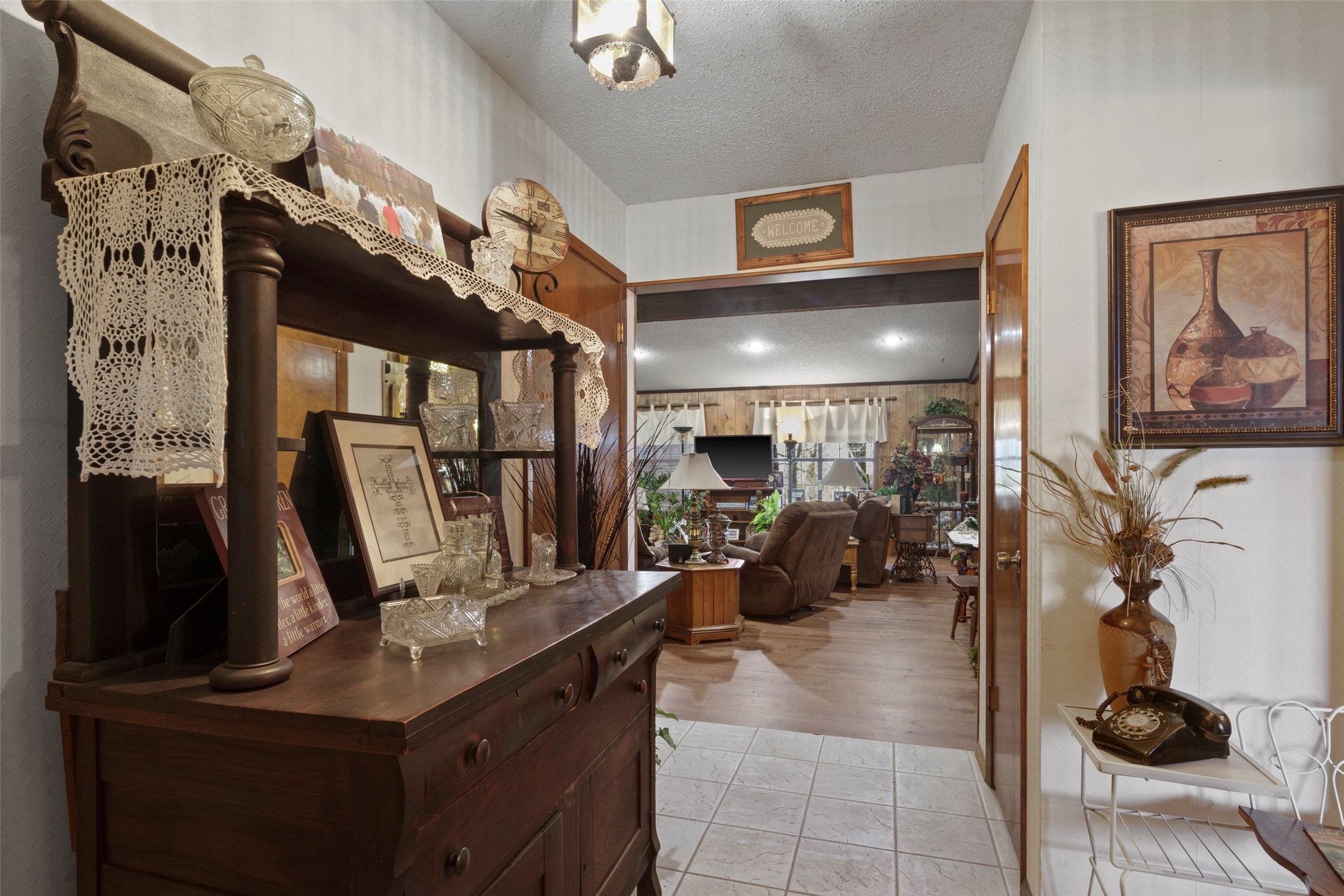 12869 US Highway 259 N