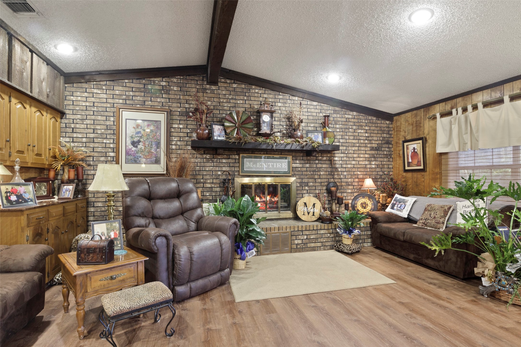 12869 US Highway 259 N