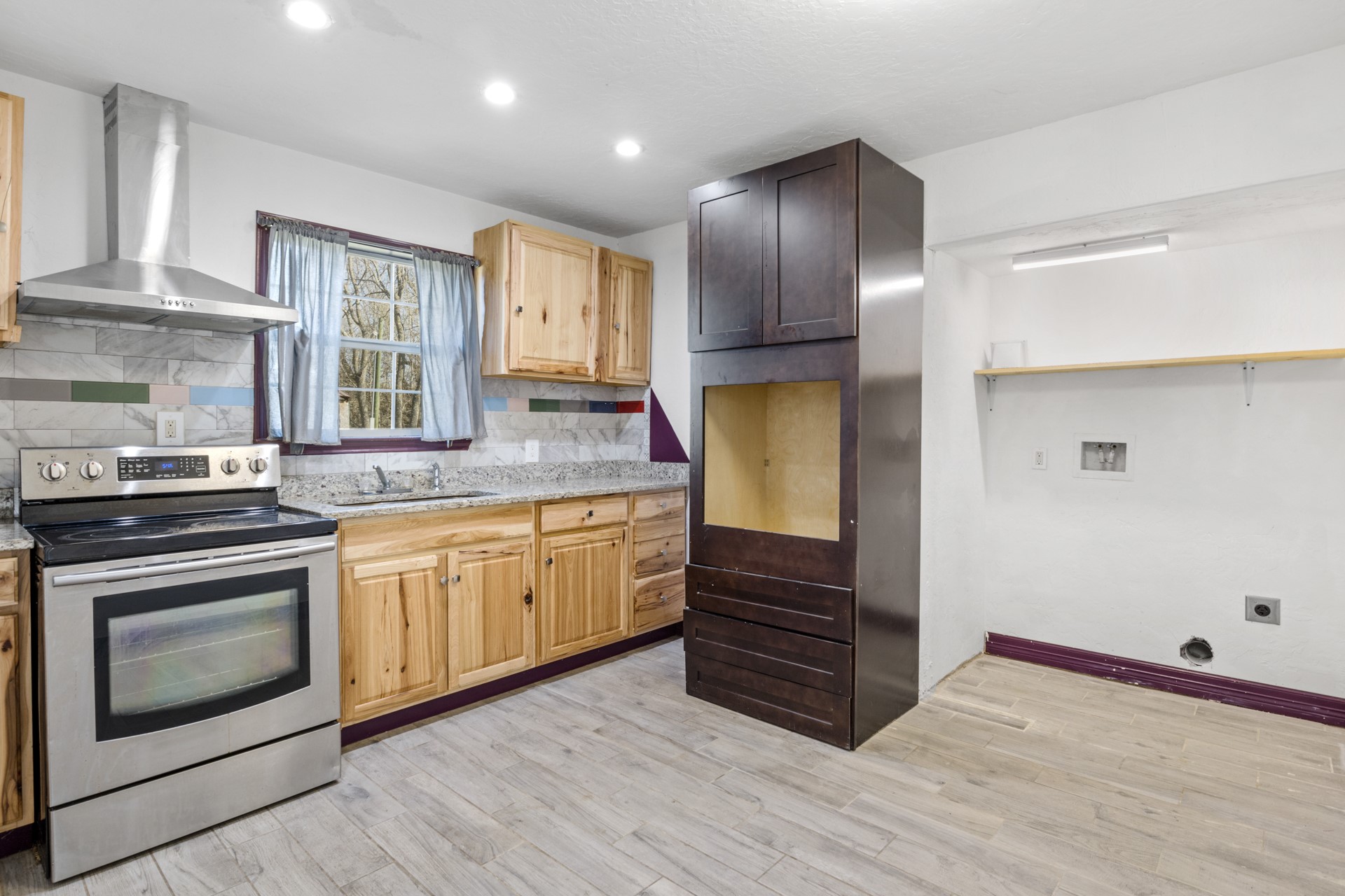 338 N County Road 3010