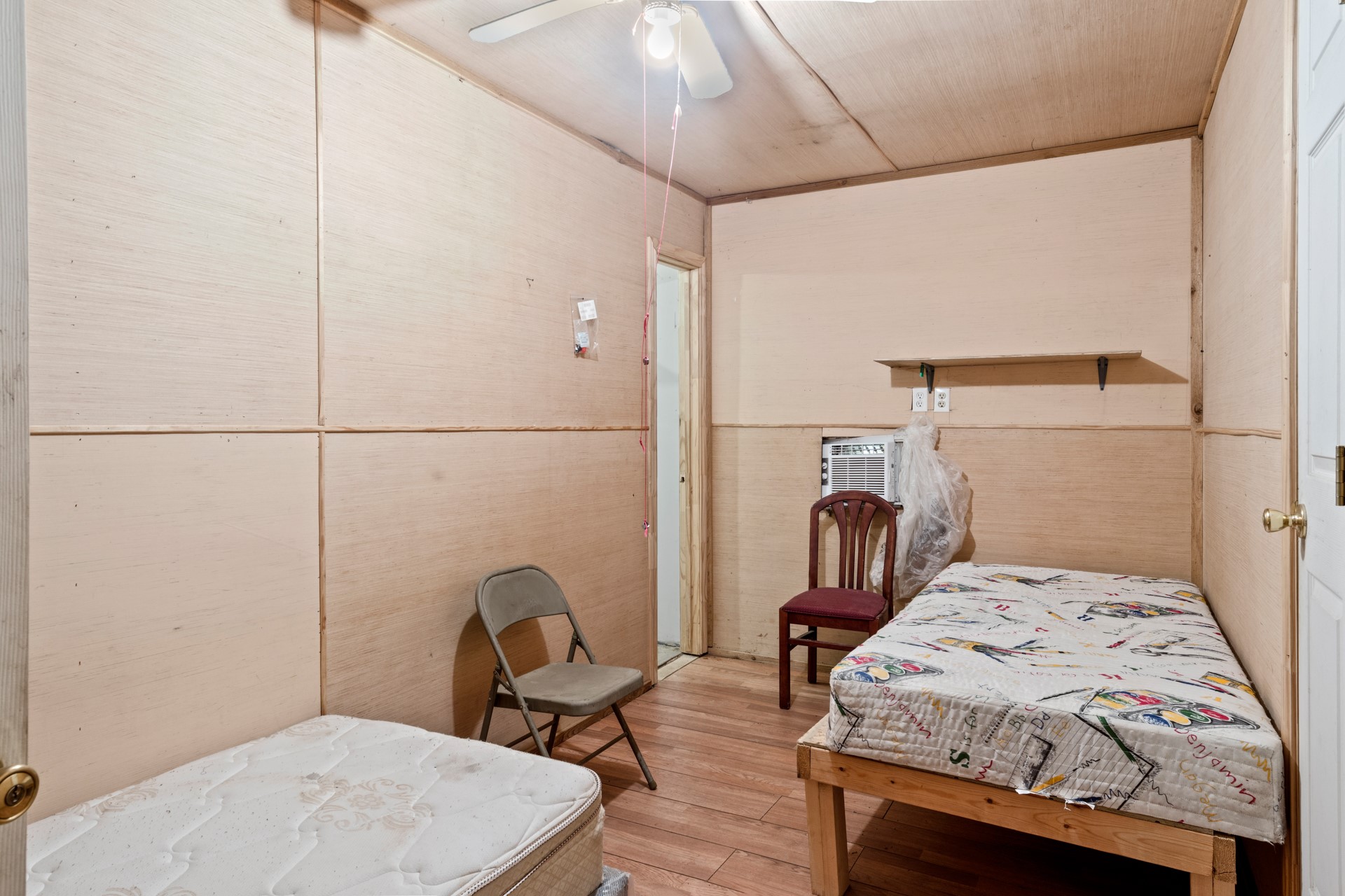 338 N County Road 3010