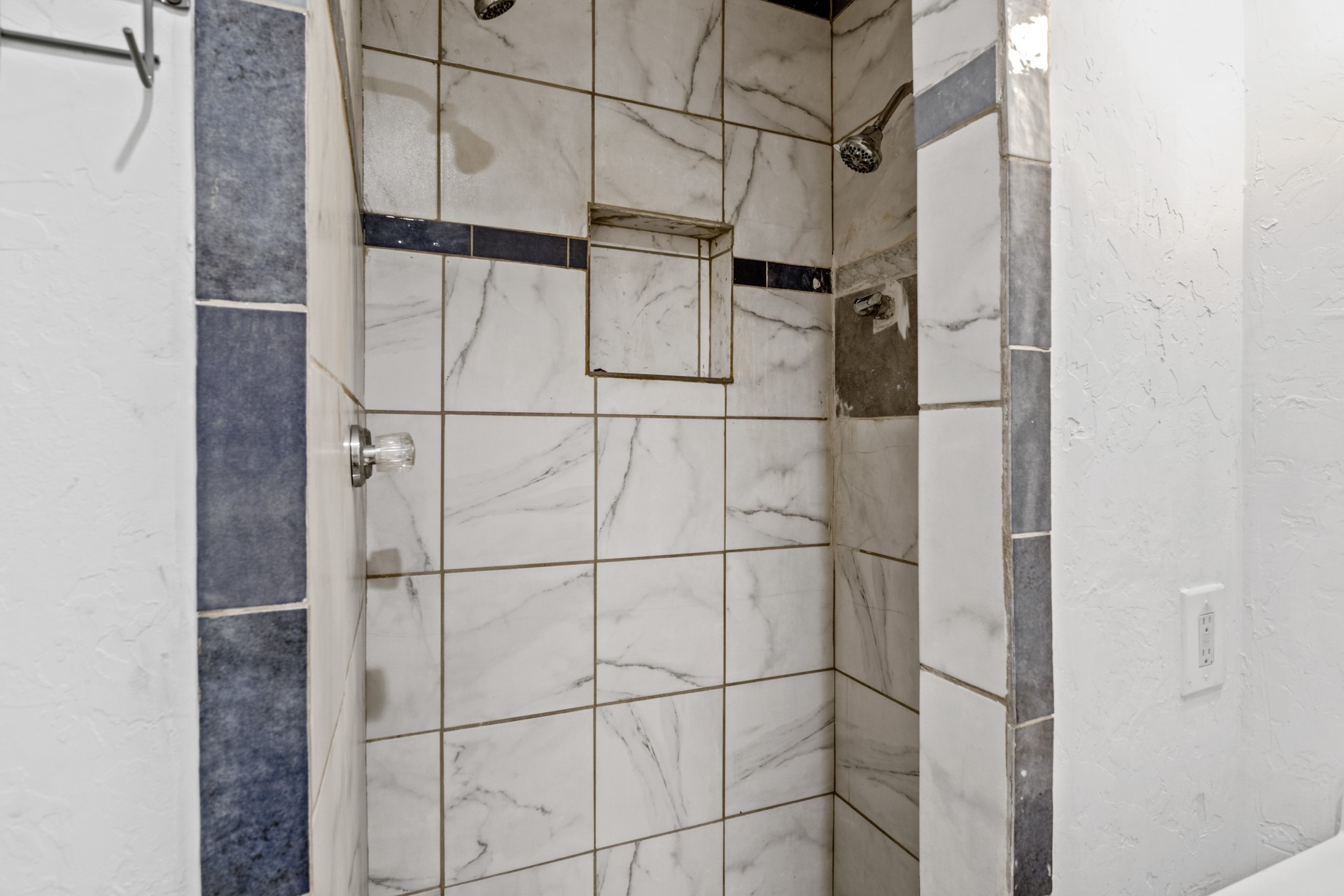 338 N County Road 3010