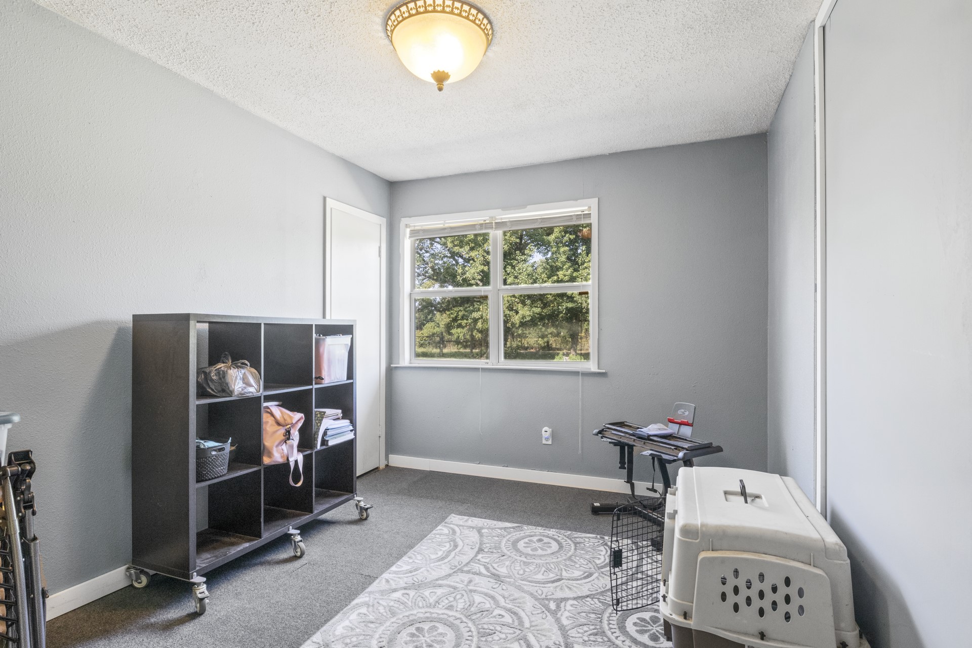 9280 NE County Road 2100