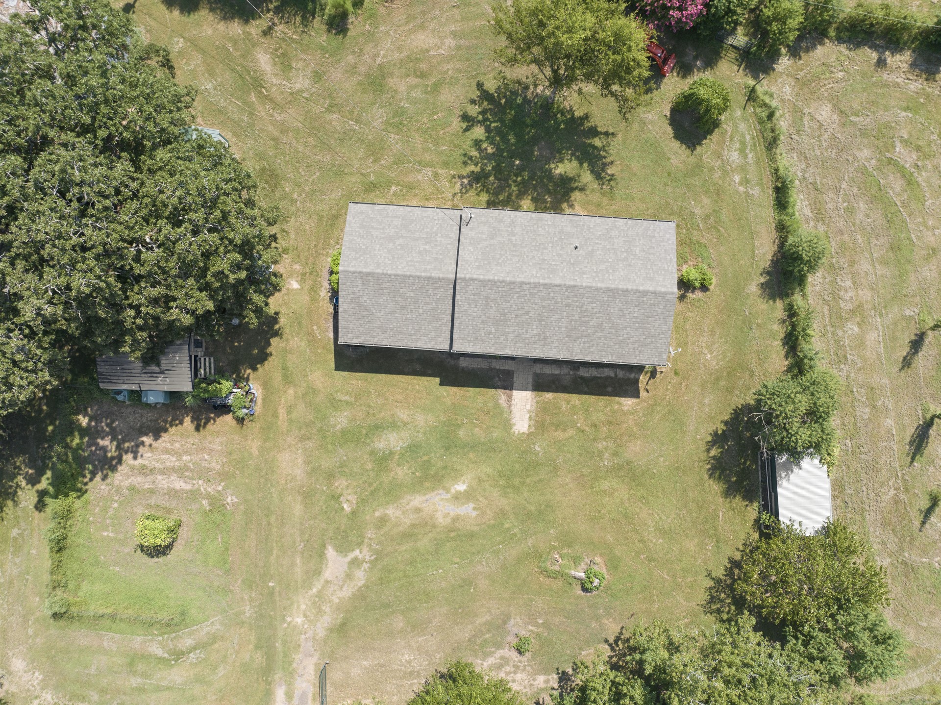 9280 NE County Road 2100