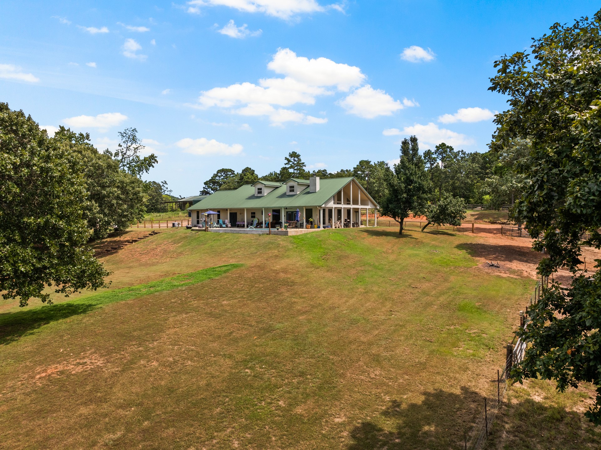 140 COUNTY ROAD 2242