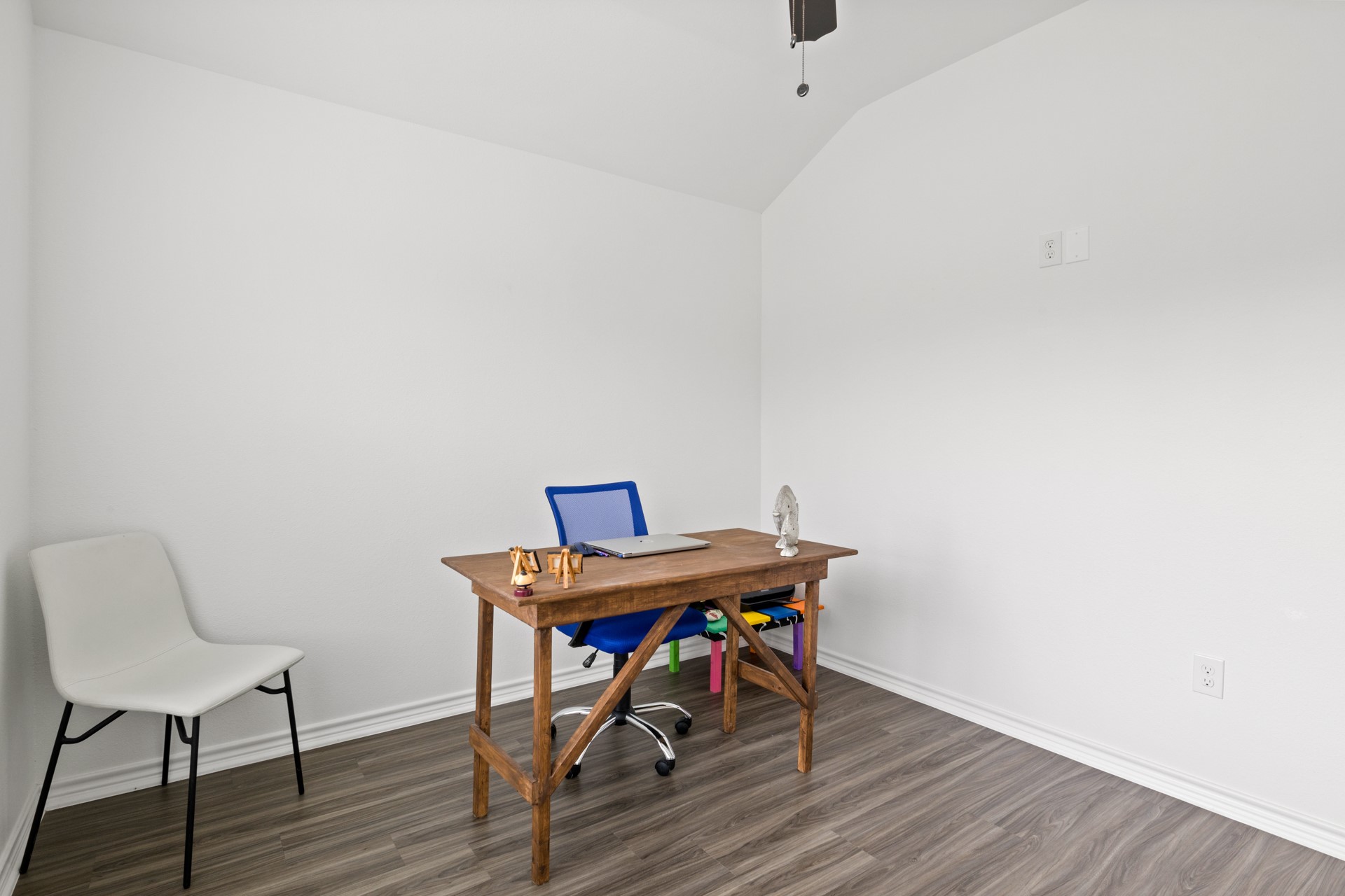 103 St. James