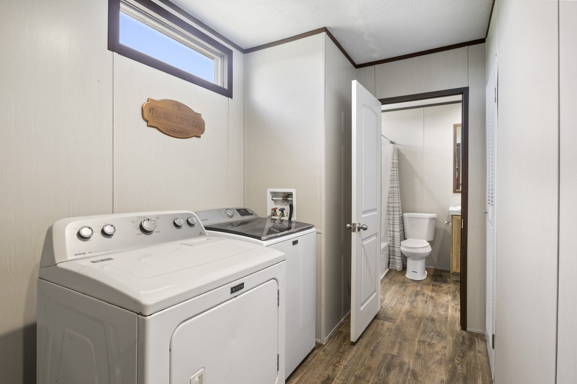 724 NE County Road 2170