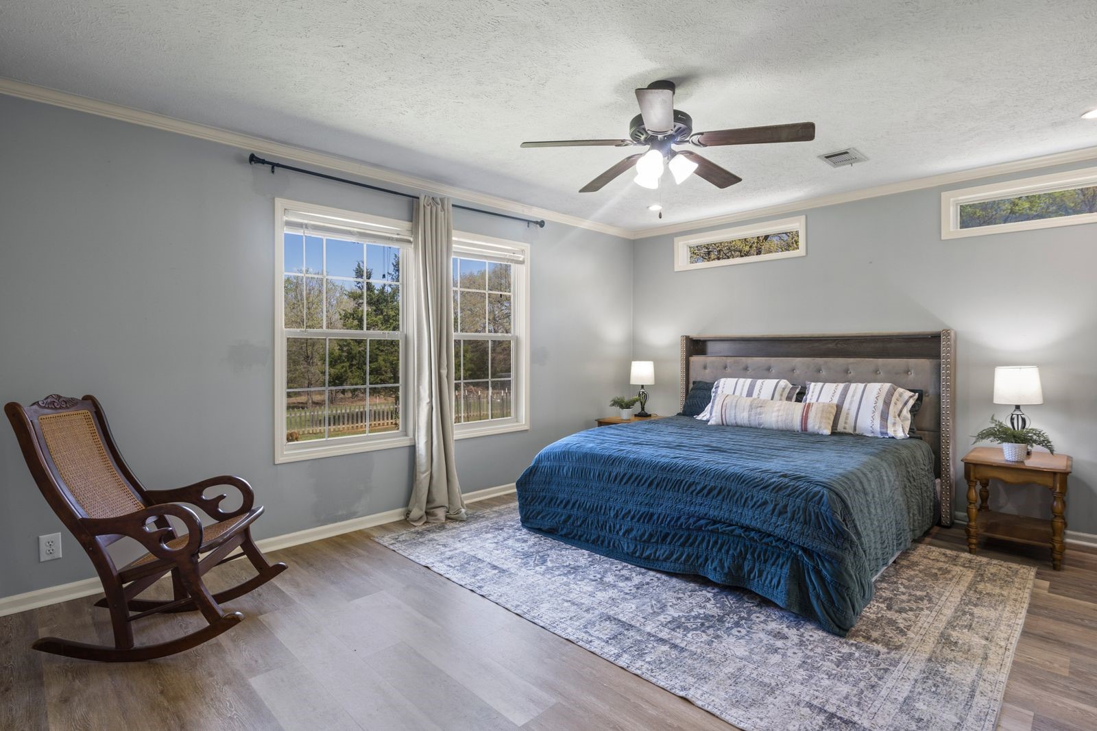 535 NE County Road 2060