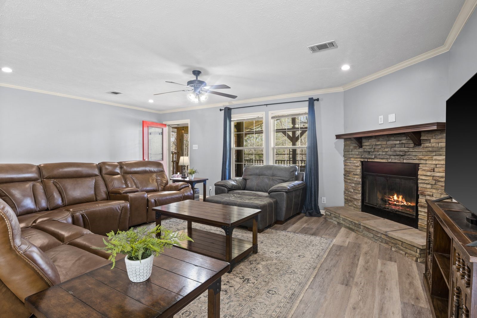 535 NE County Road 2060