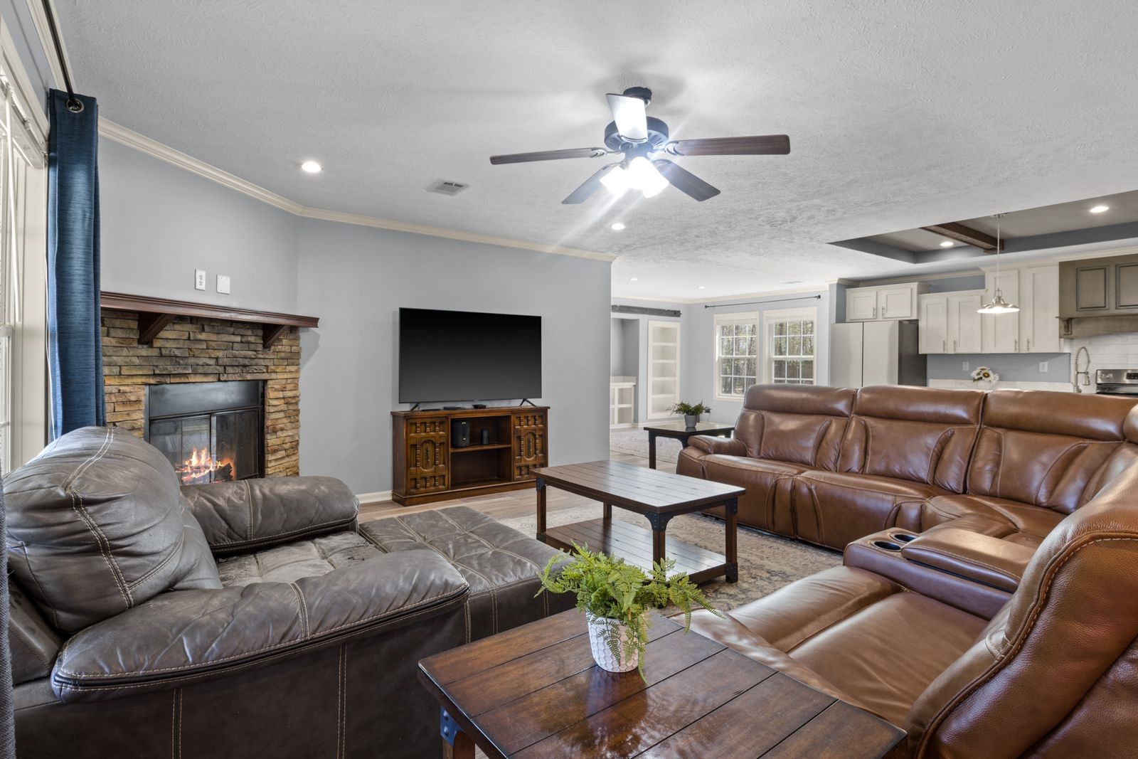 535 NE County Road 2060