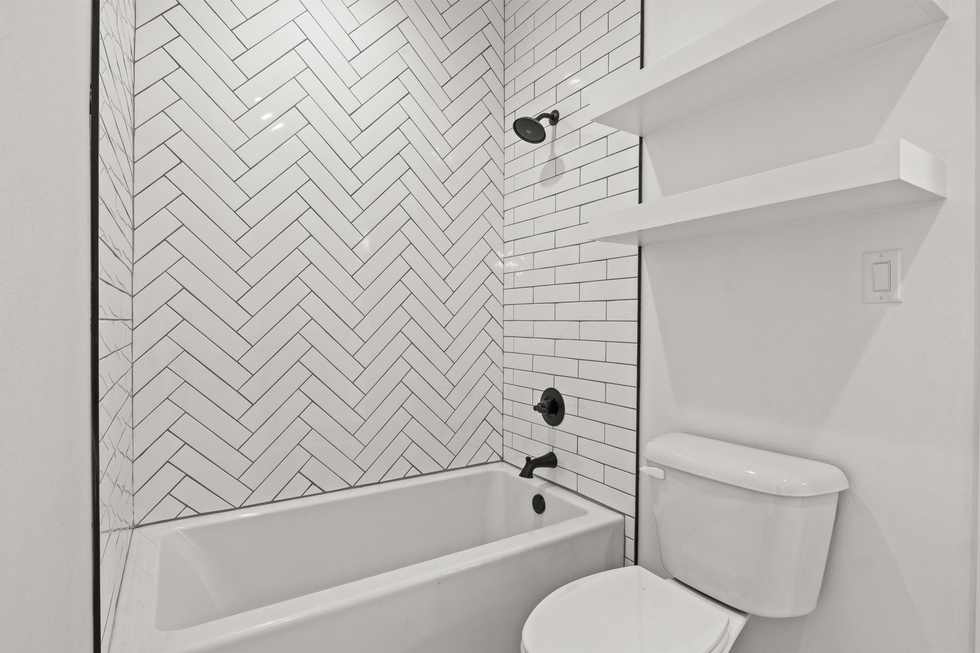 126 Private Road 2712