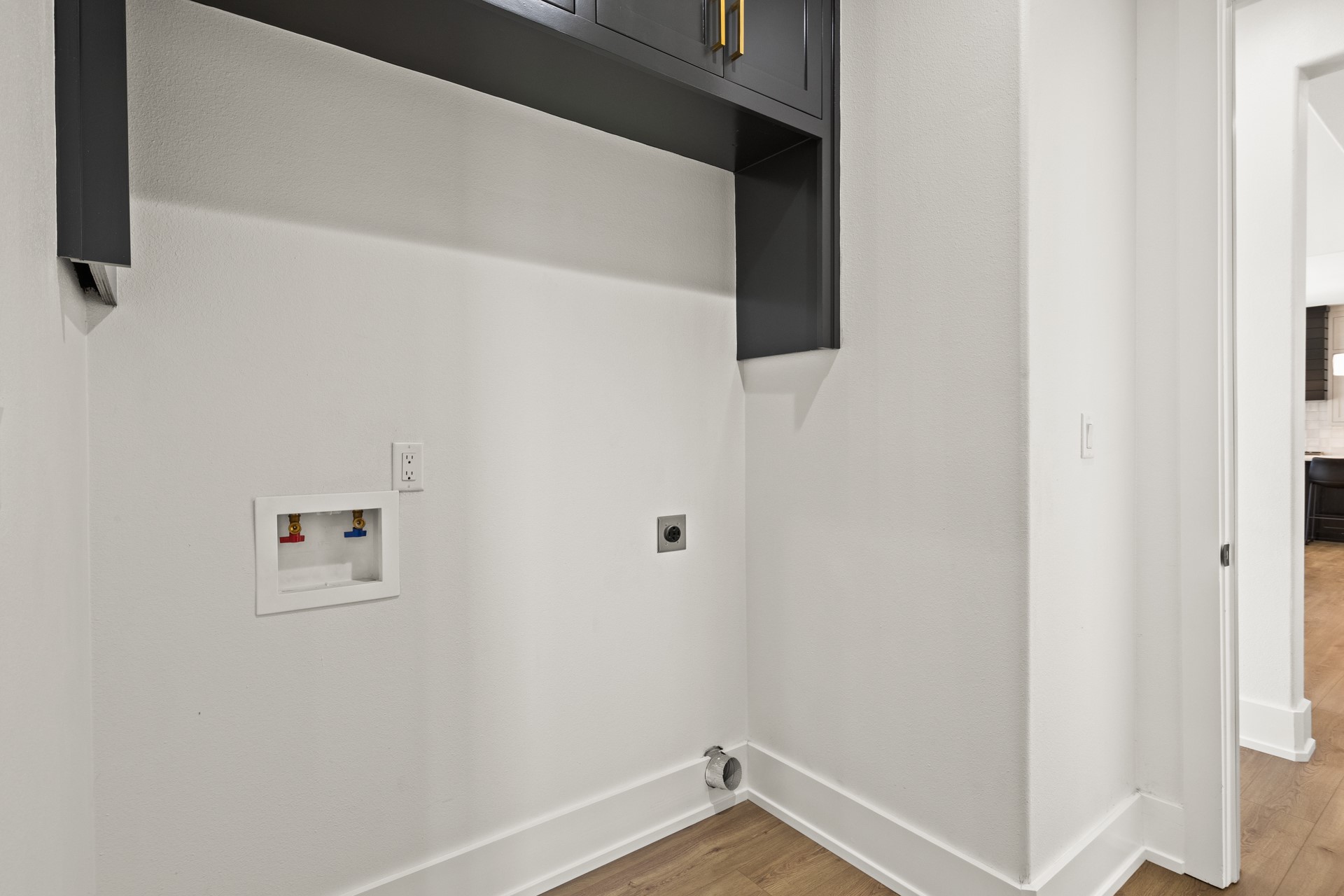 126 Private Road 2712