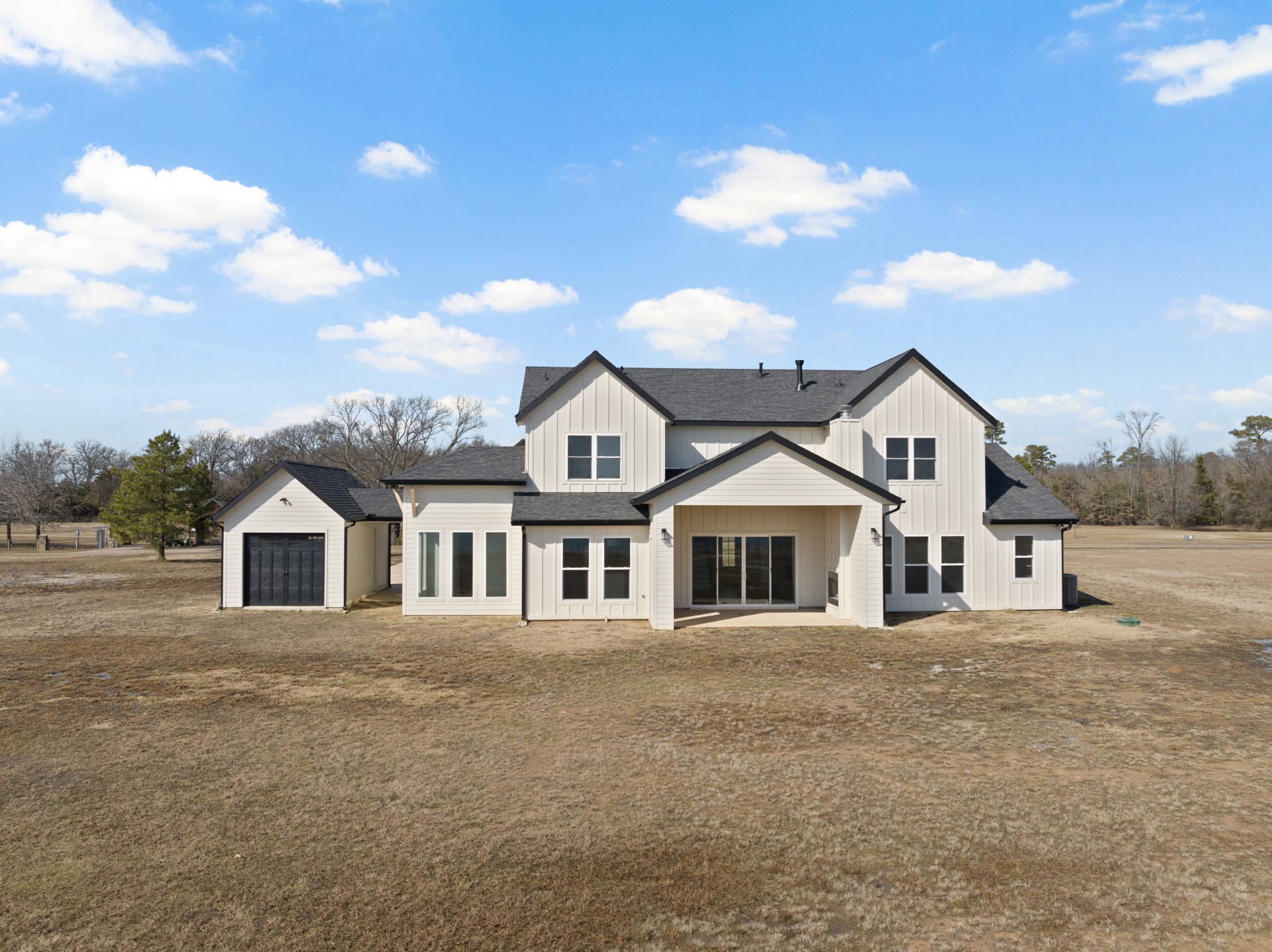 126 Private Road 2712