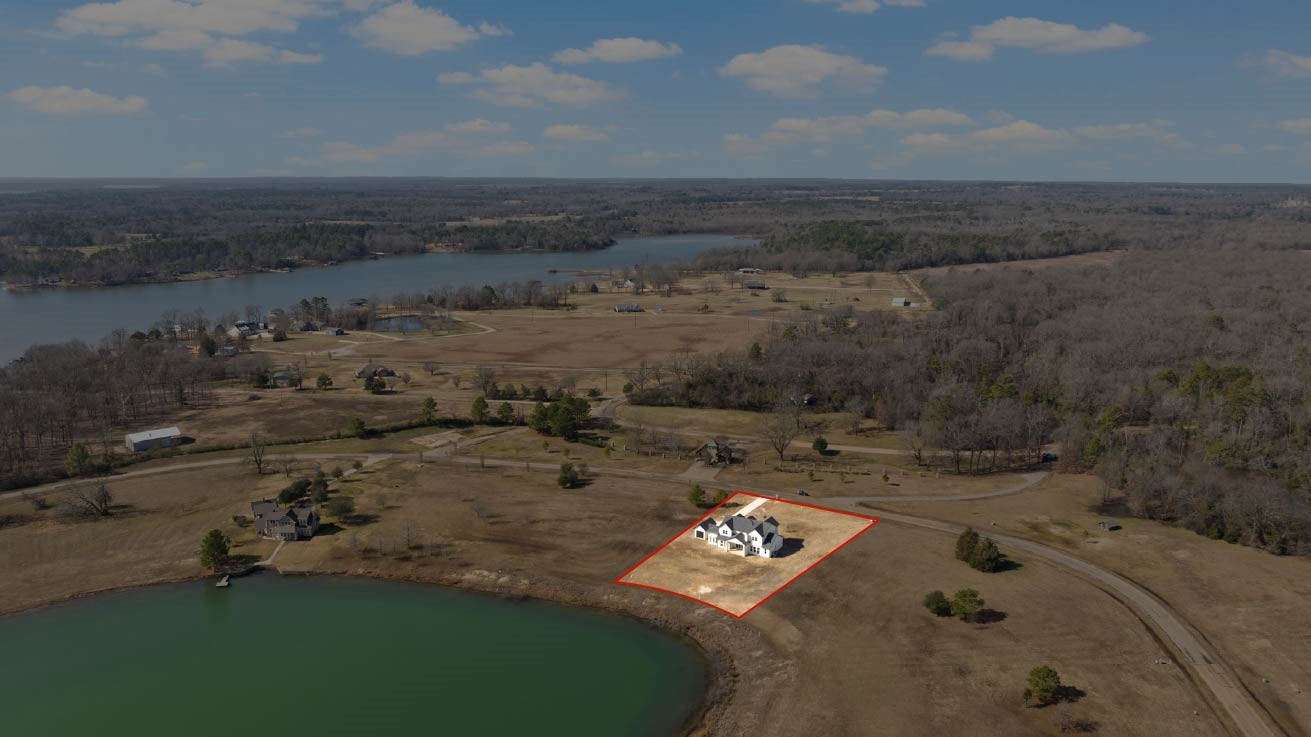 126 Private Road 2712