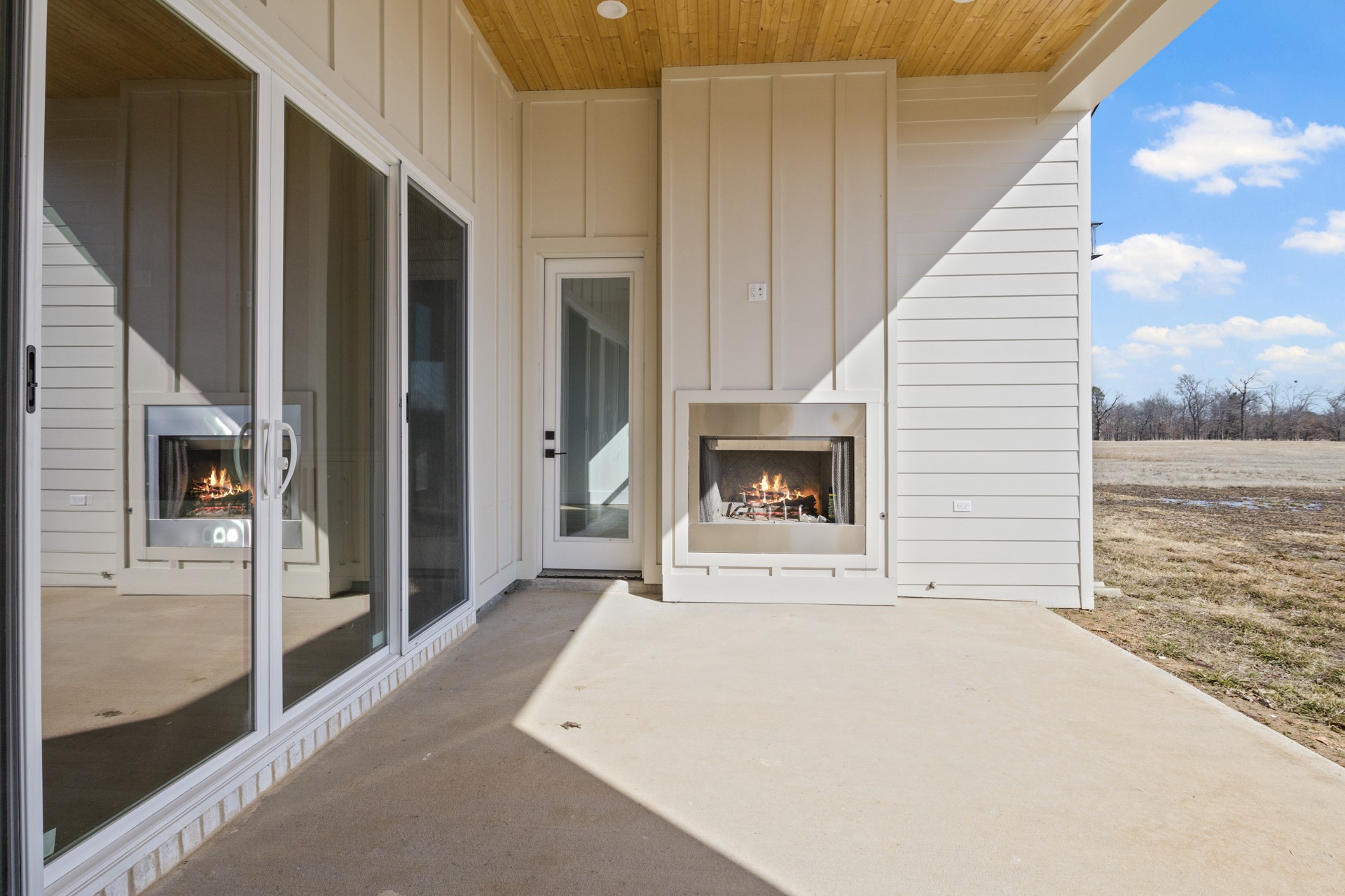 126 Private Road 2712