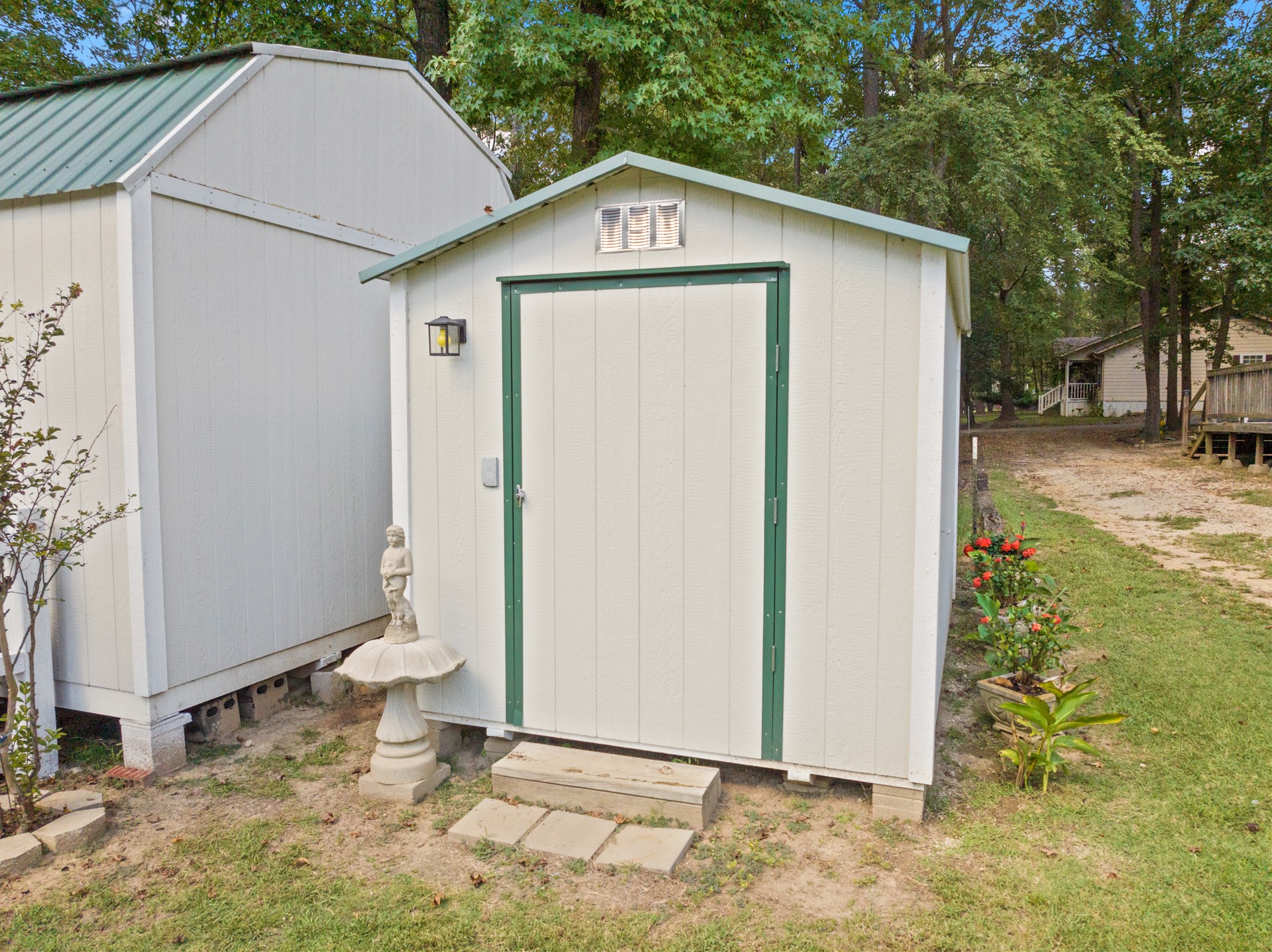 61 Private Road 52436